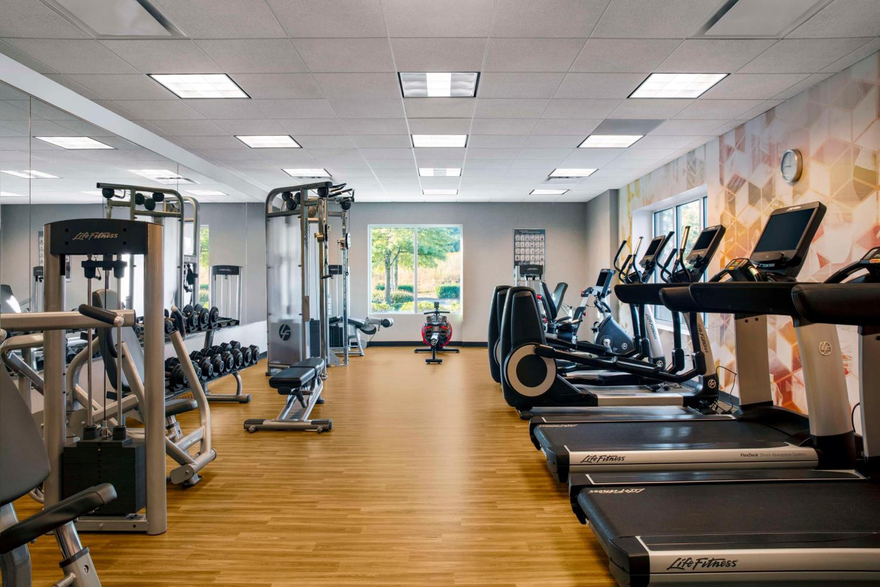 Raleigh Vacations - Hyatt Place Raleigh Cary - Property Image 24