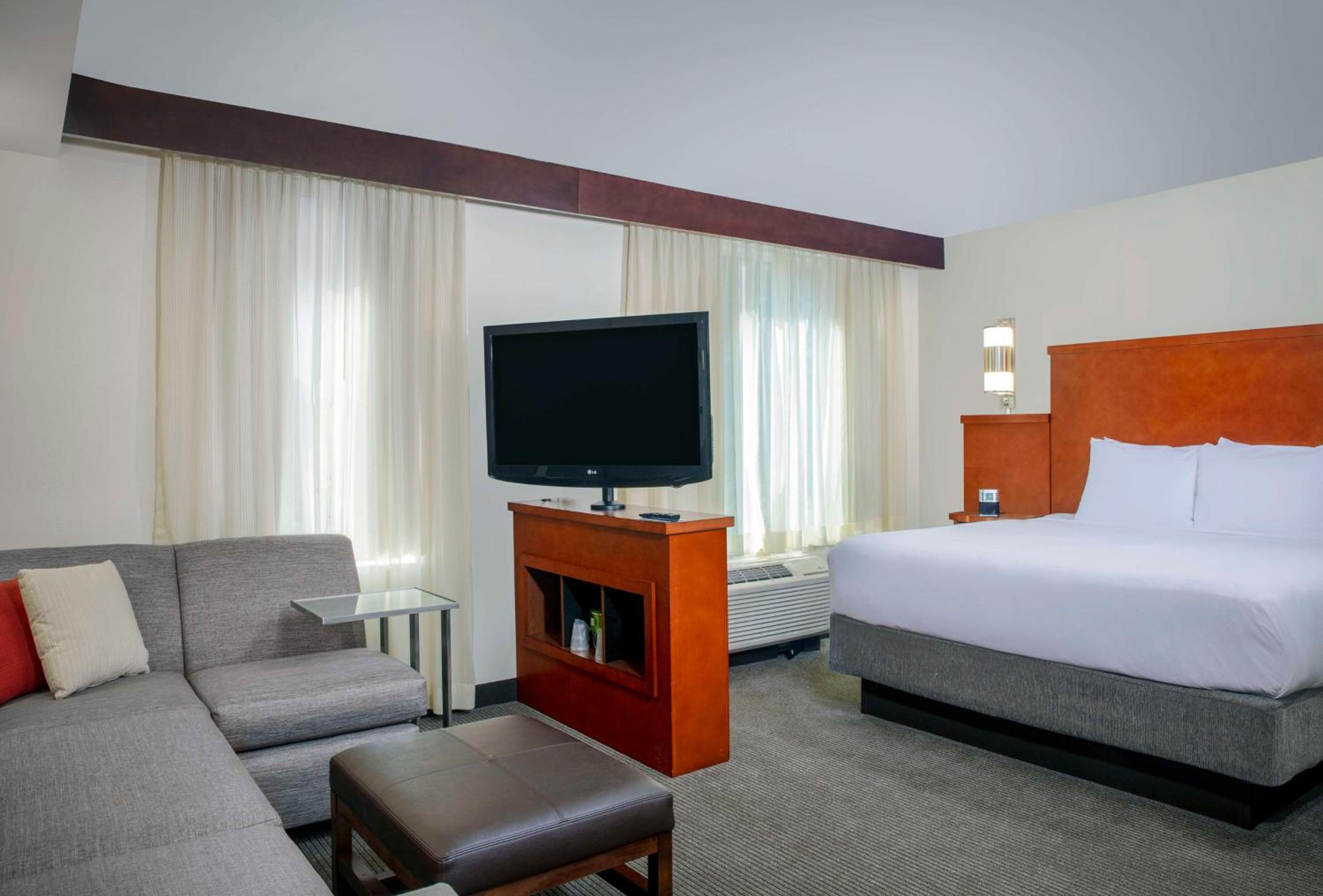 Raleigh Vacations - Hyatt Place Raleigh Cary - Property Image 22