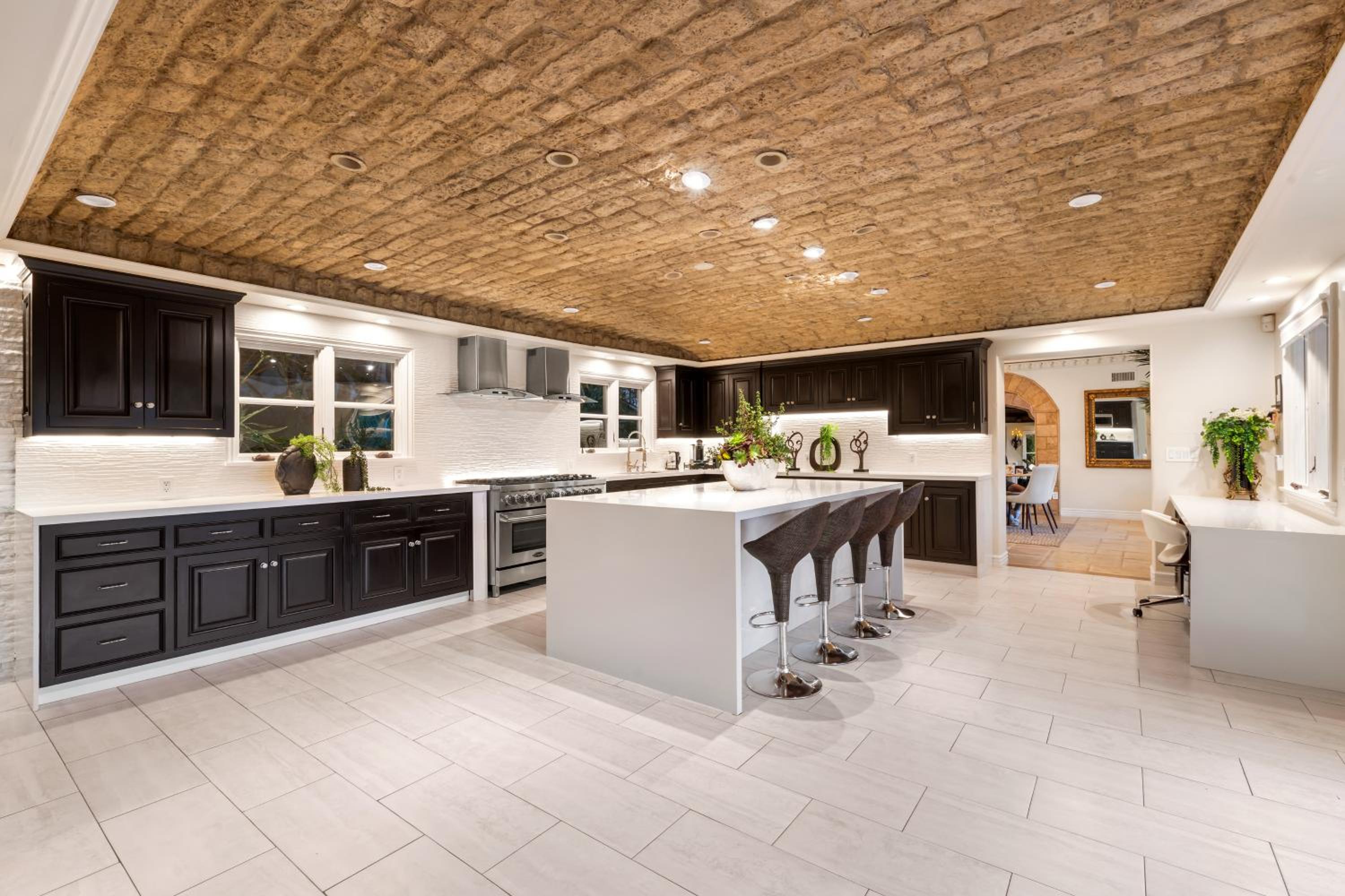 Luxury Bel Air Villa Heated Pool Panoramic Views 6 Bedrooms