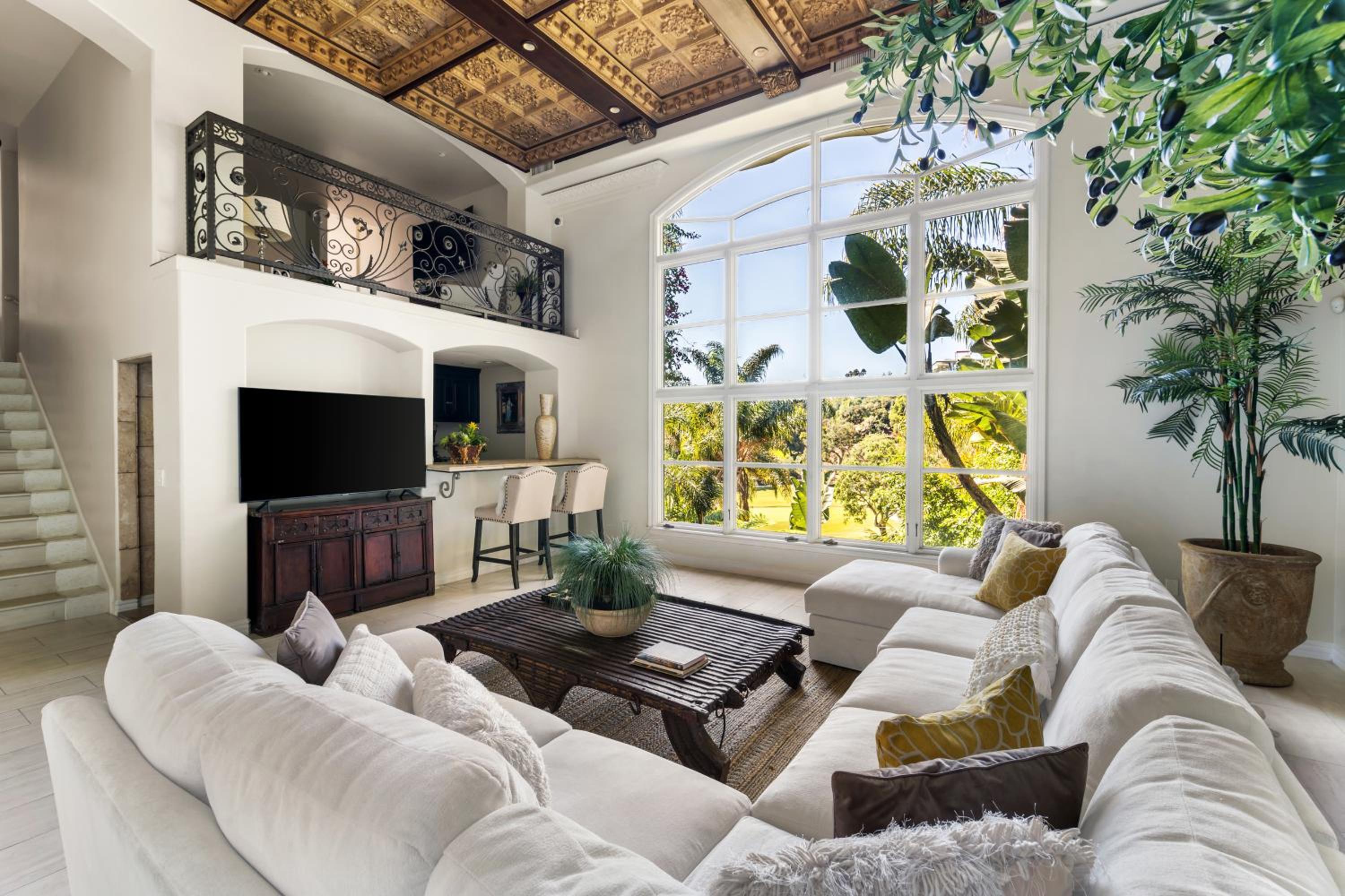 Luxury Bel Air Villa Heated Pool Panoramic Views 6 Bedrooms