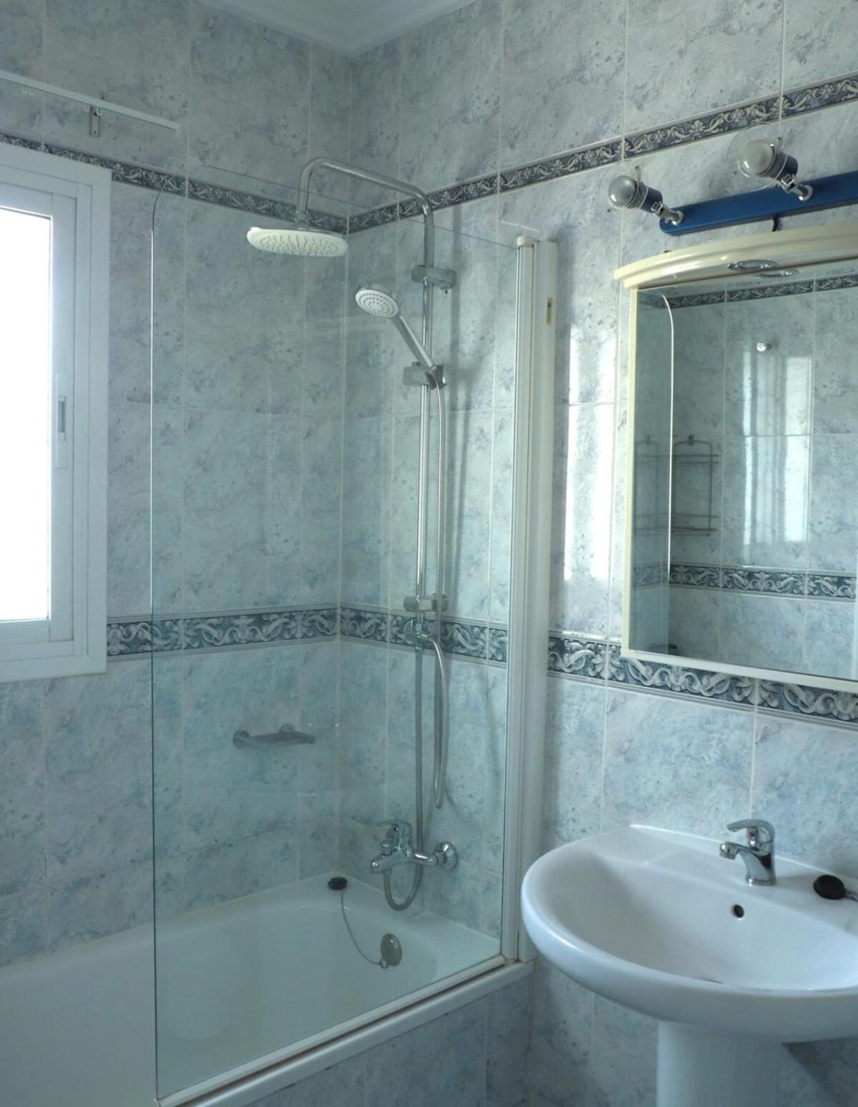 Stylish villa private pool ideal for large family