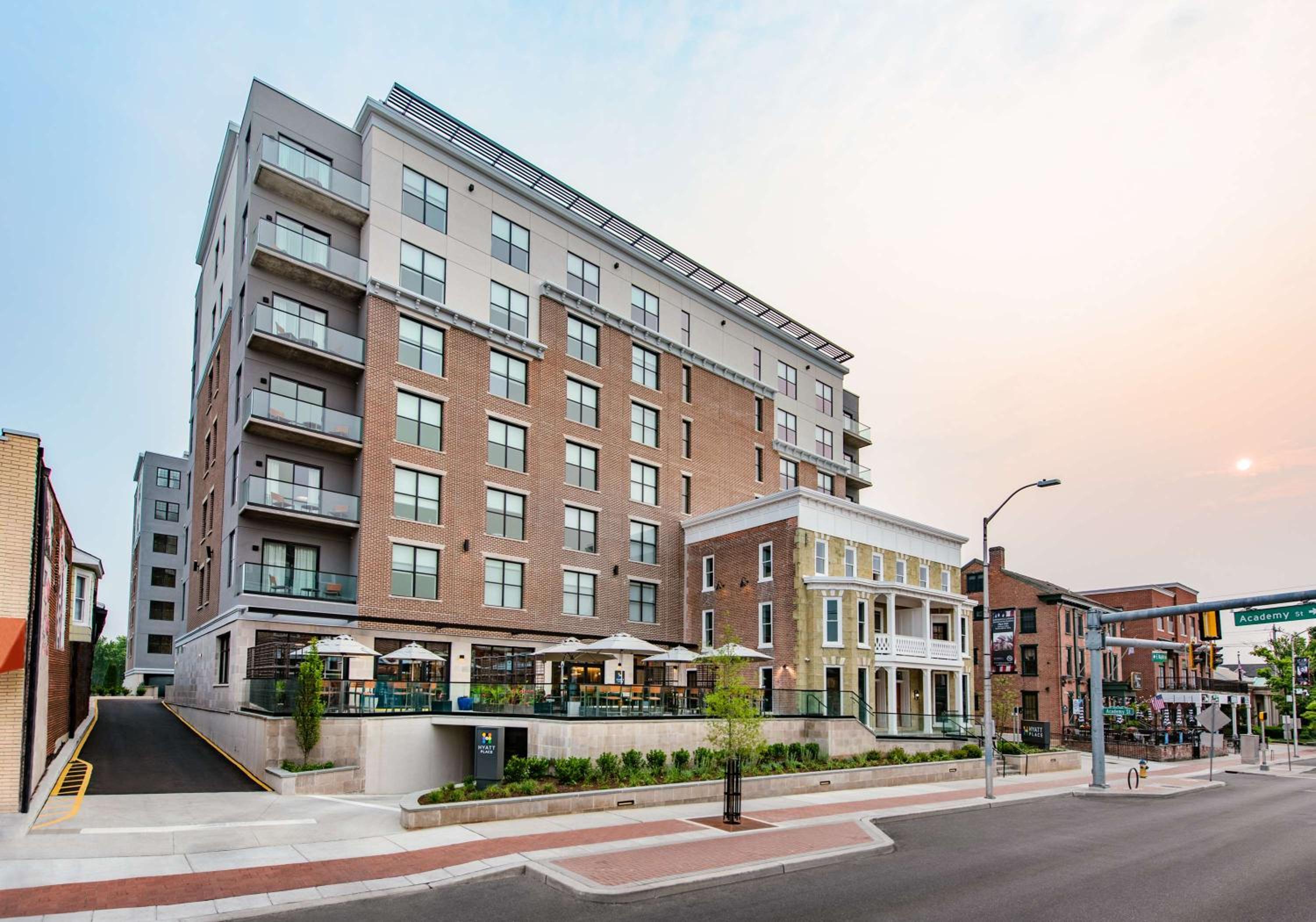 Newark Vacations - Hyatt Place Newark-Main Street - Property Image 1