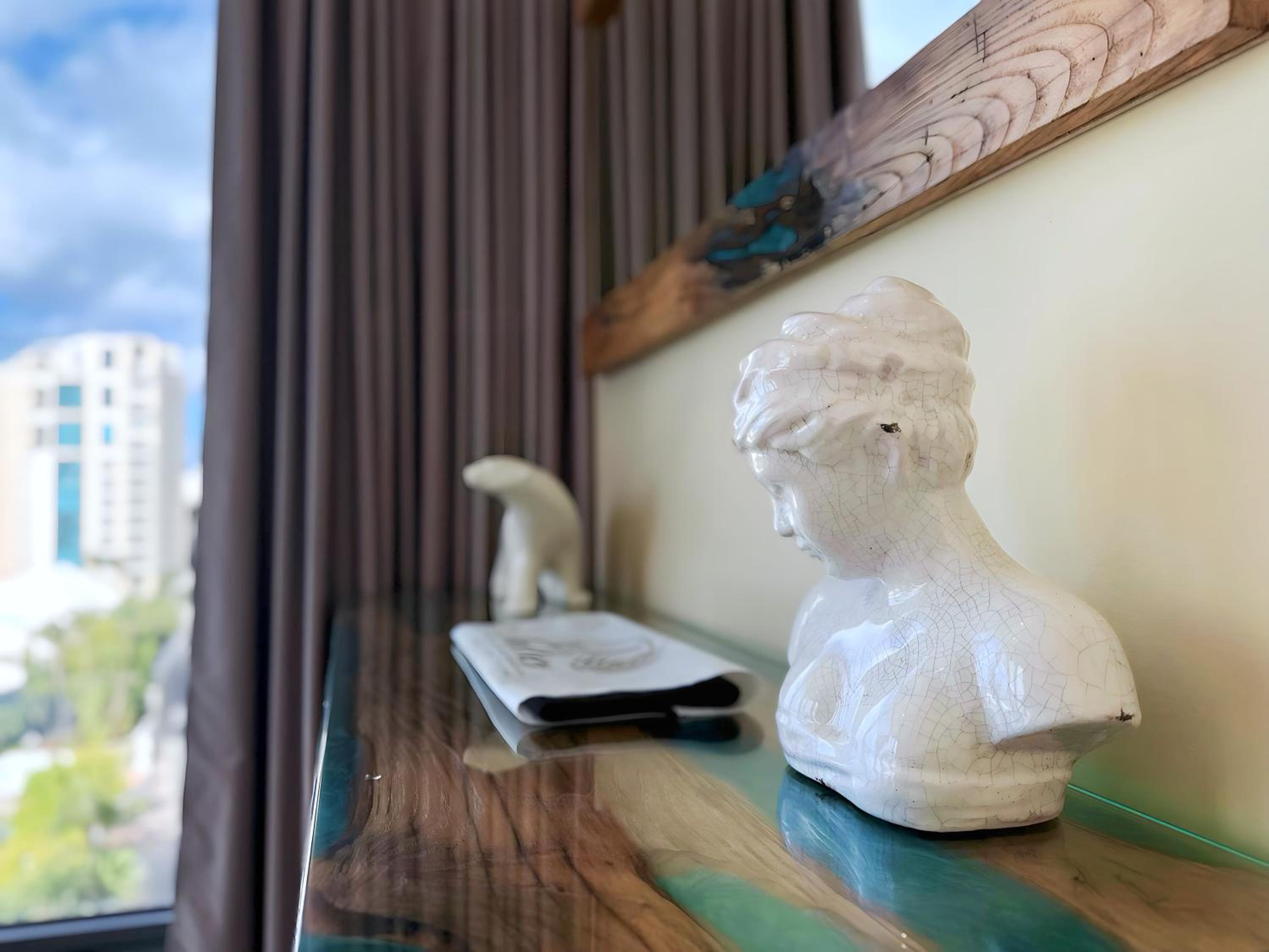 Mullet Bay Suites - Your Luxury Stay Awaits