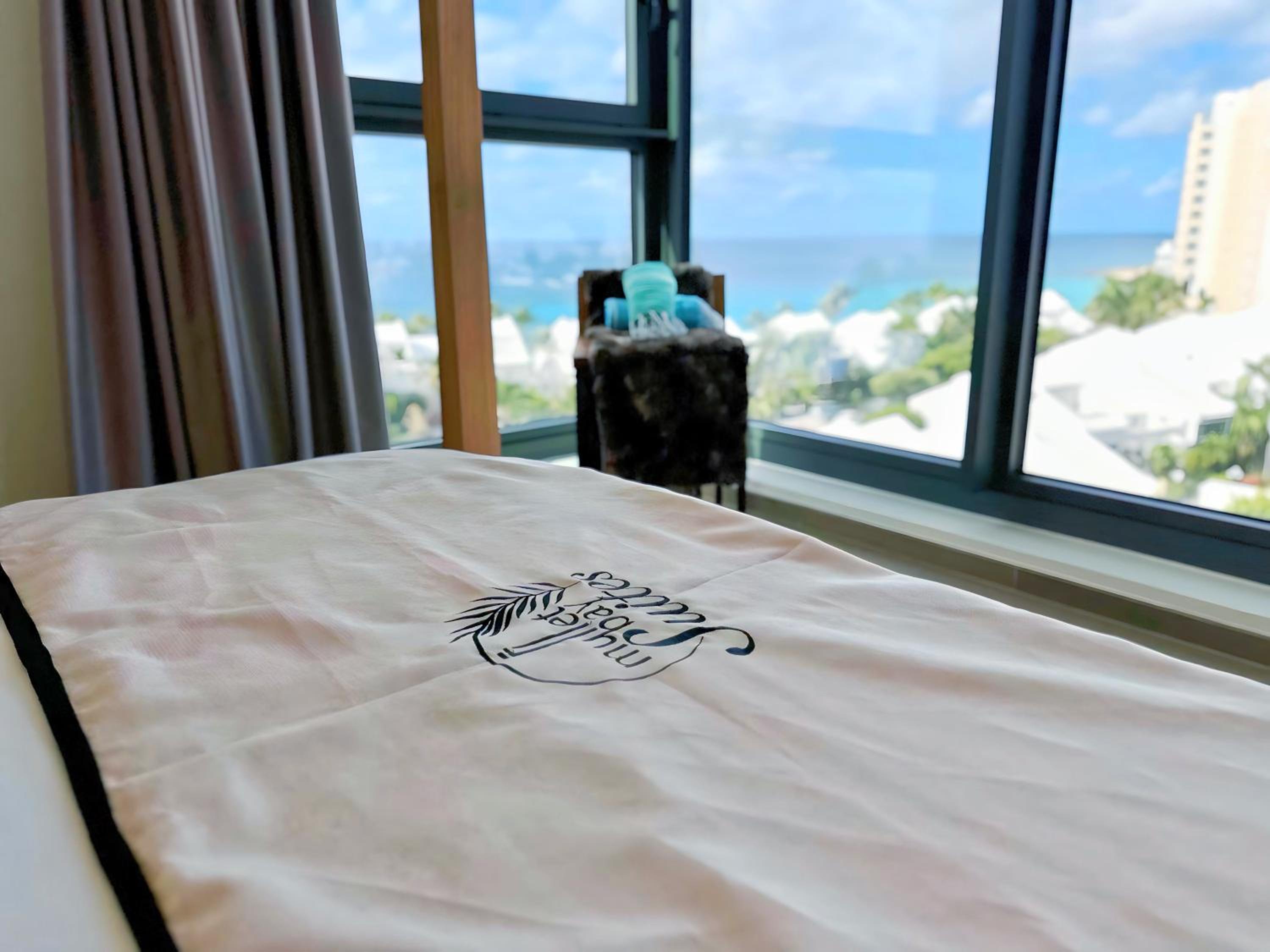 Mullet Bay Suites - Your Luxury Stay Awaits