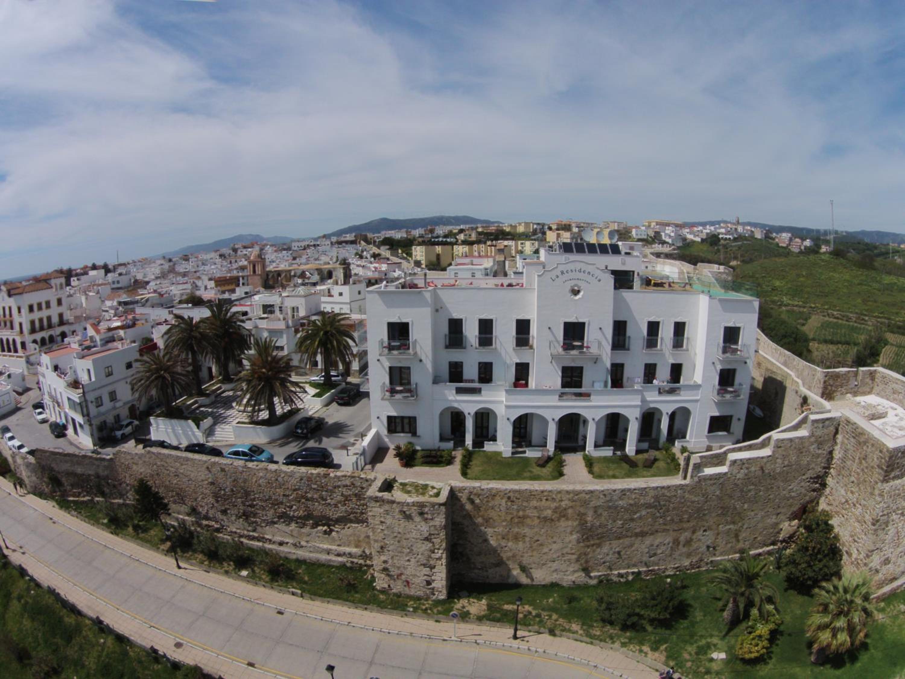 Apartamentos La Residencia Tarifa