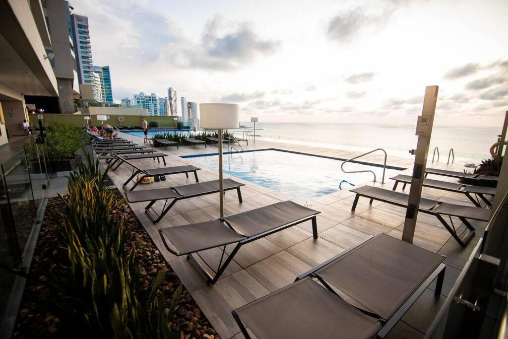 Beachfront Luxury Apartment in Bocagrande