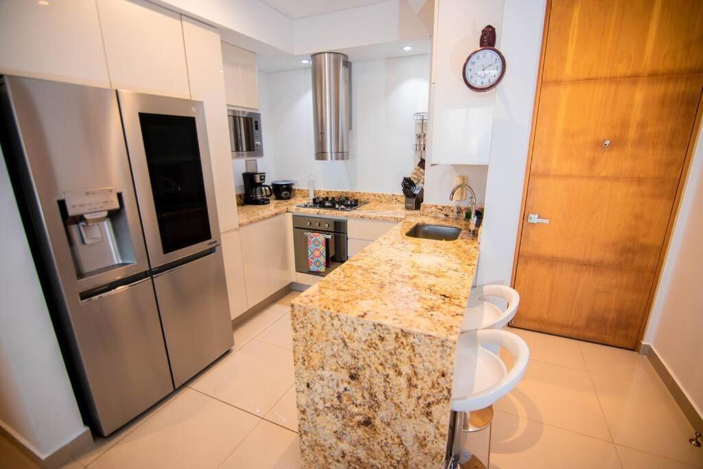 Beachfront Luxury Apartment in Bocagrande