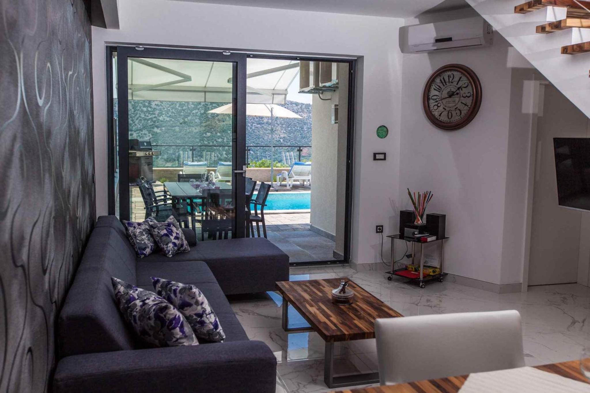 Holiday Homes in Kostelj 5424 view 2