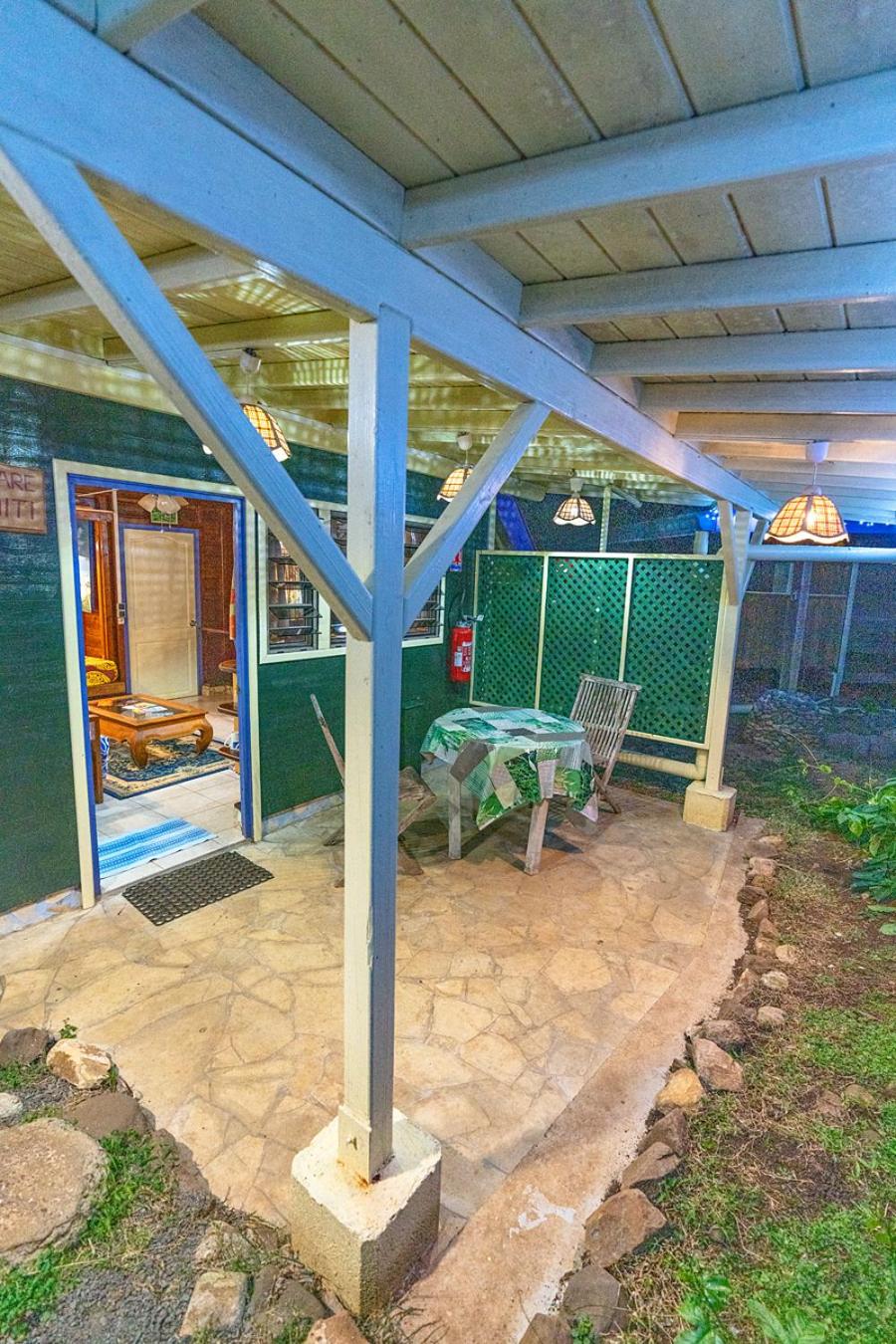 Heimanarii's Lodge - Fare Miti view 4