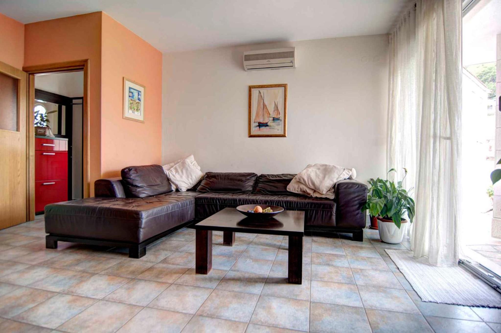 Apartments in Pucisca/Insel Brac 6052 view 3