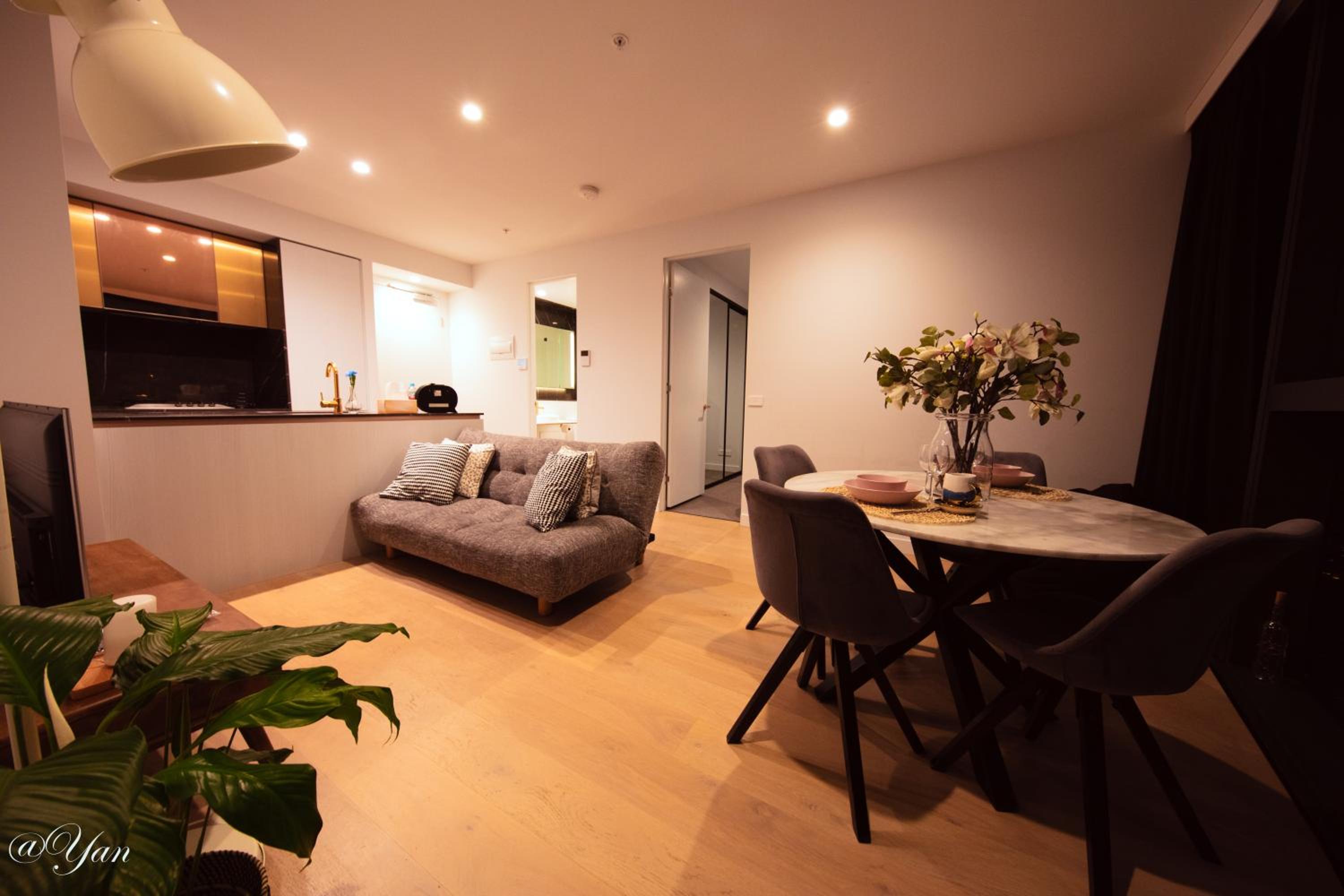 New Year eve’s Fireworks & BayView Apt in CBD