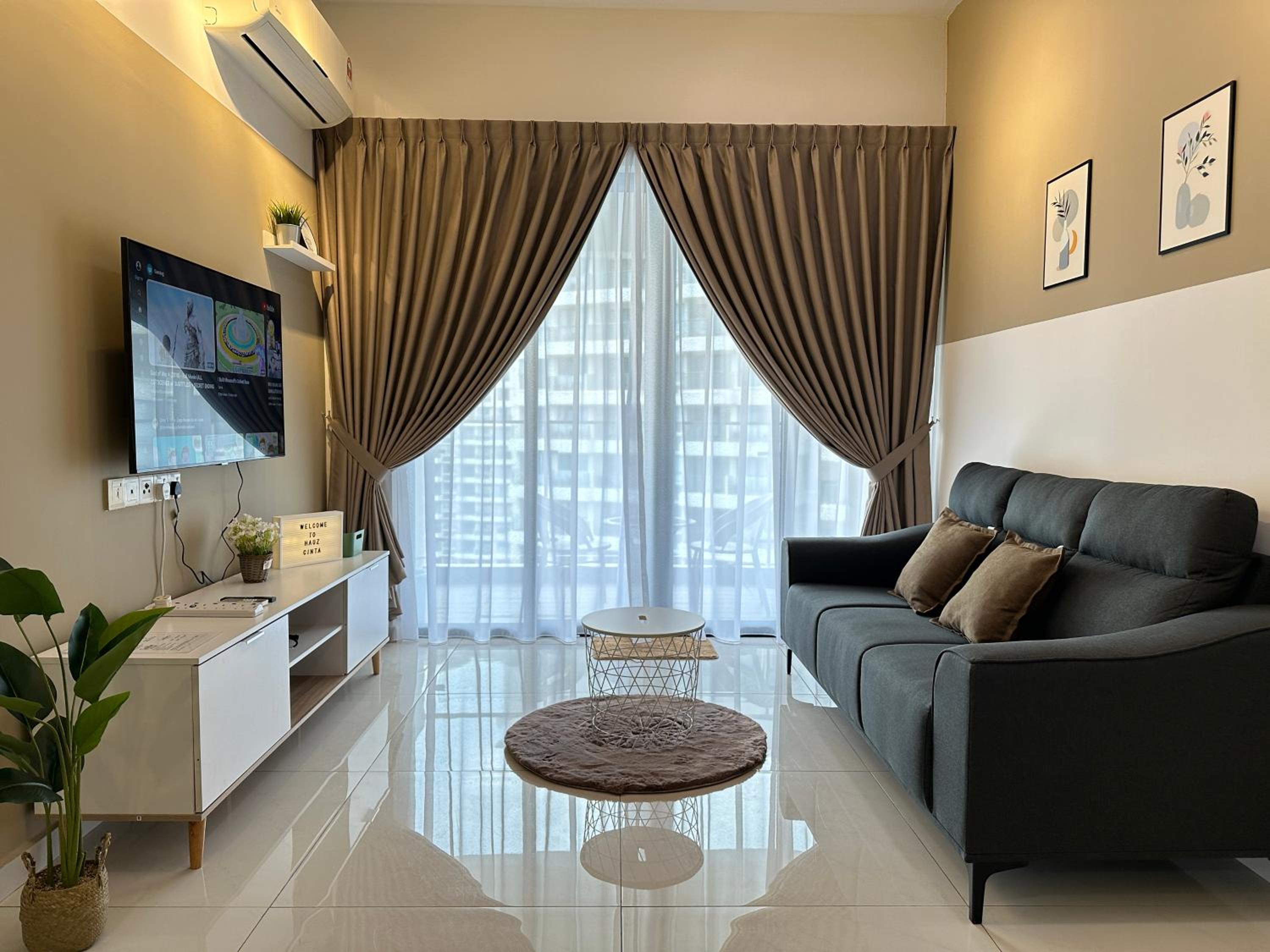 Country Garden Chill Out 2BEDROOM High Floor @Hauz Cinta
