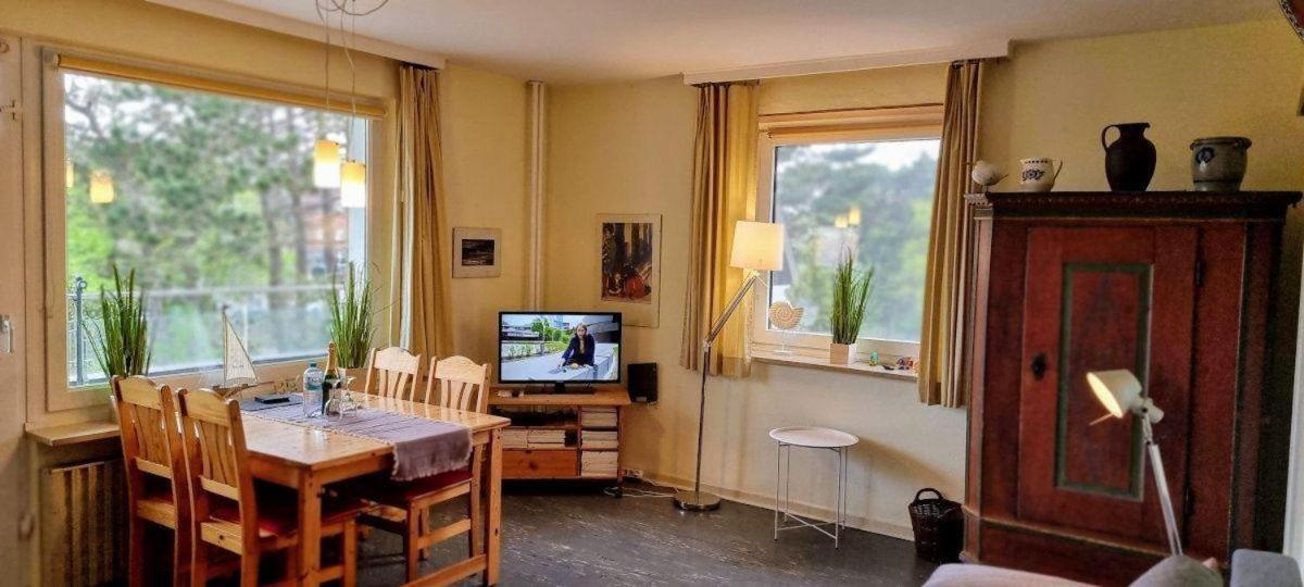 FeWo-Duenenbake-14 en Böhl — hotel room
