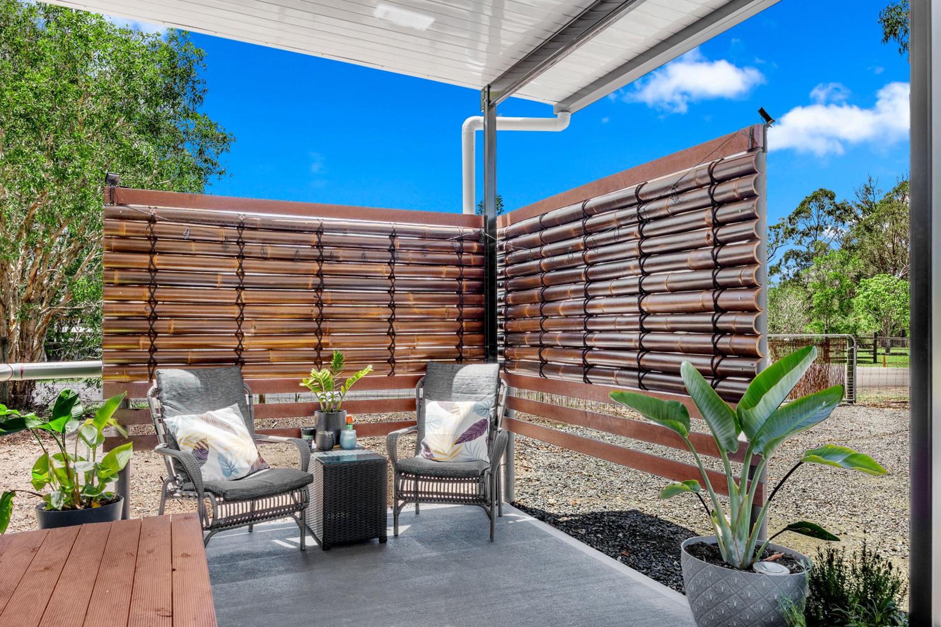 Little Sunshine - Private acreage Guest Home