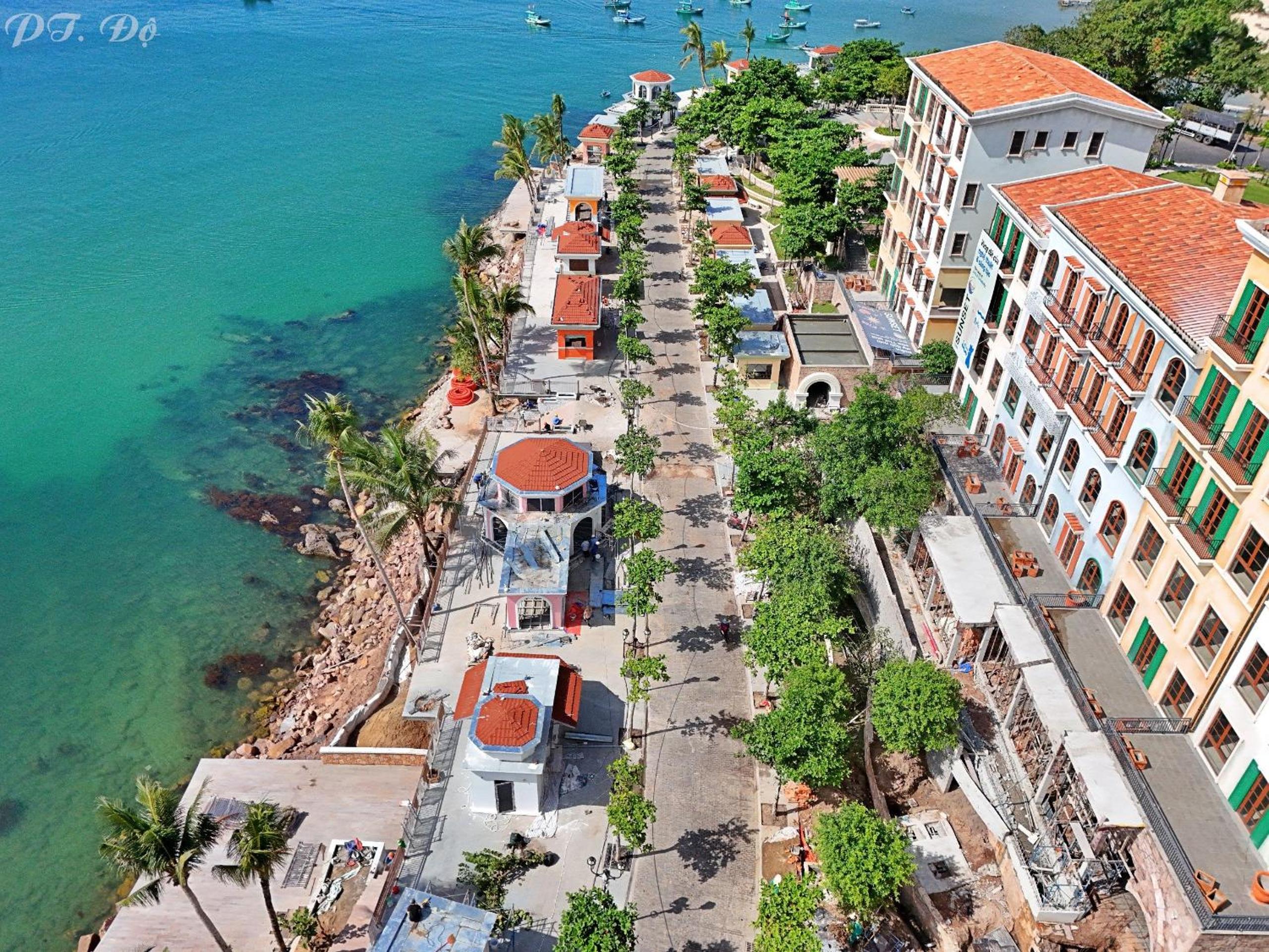 Dualkey Seaview Apartment view 4