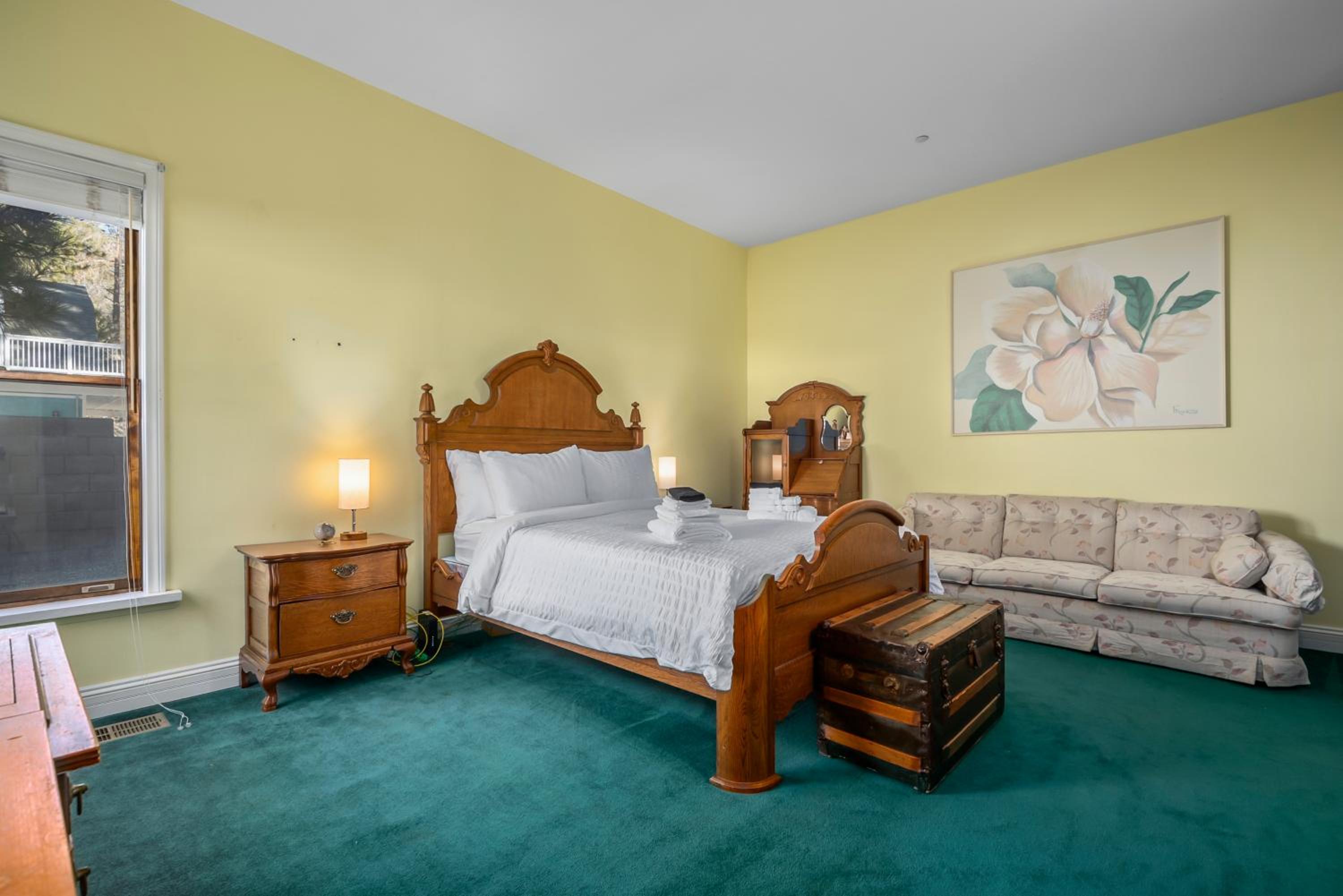Mountain High Luxury Castle &Spa