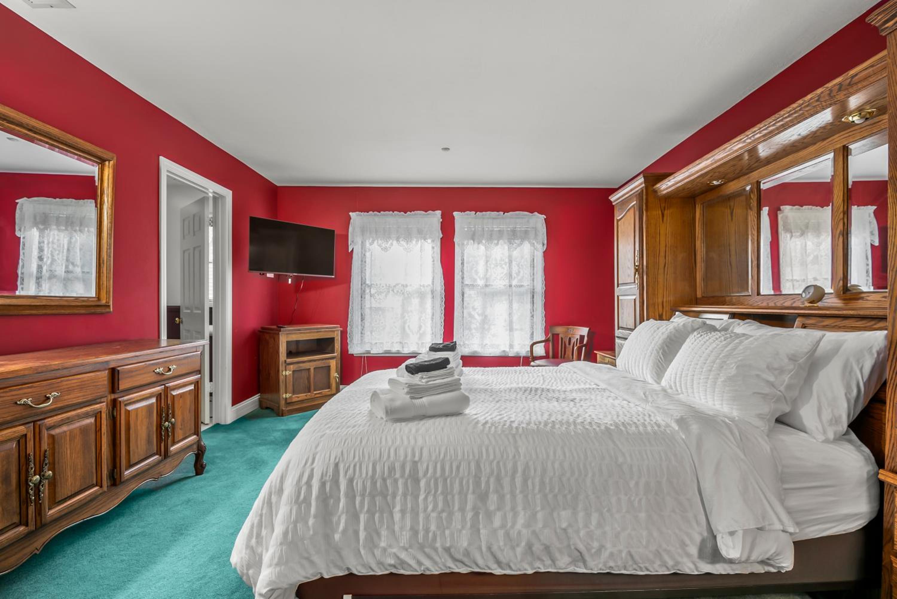 Mountain High Luxury Castle &Spa