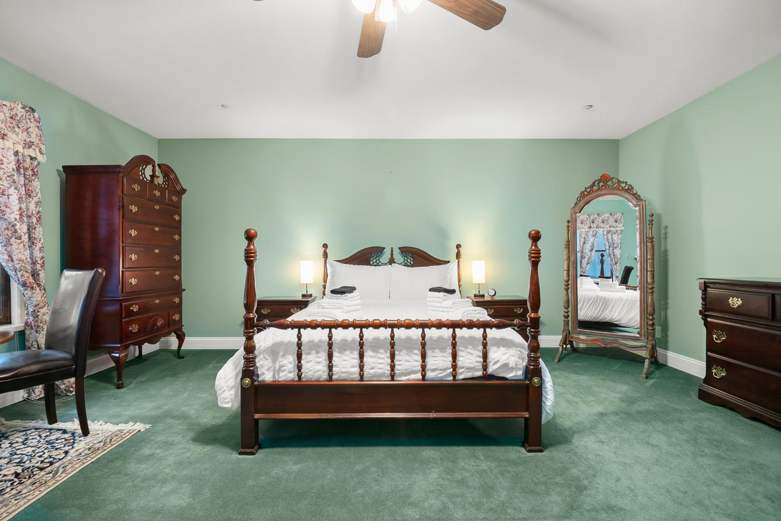 Mountain High Luxury Castle &Spa