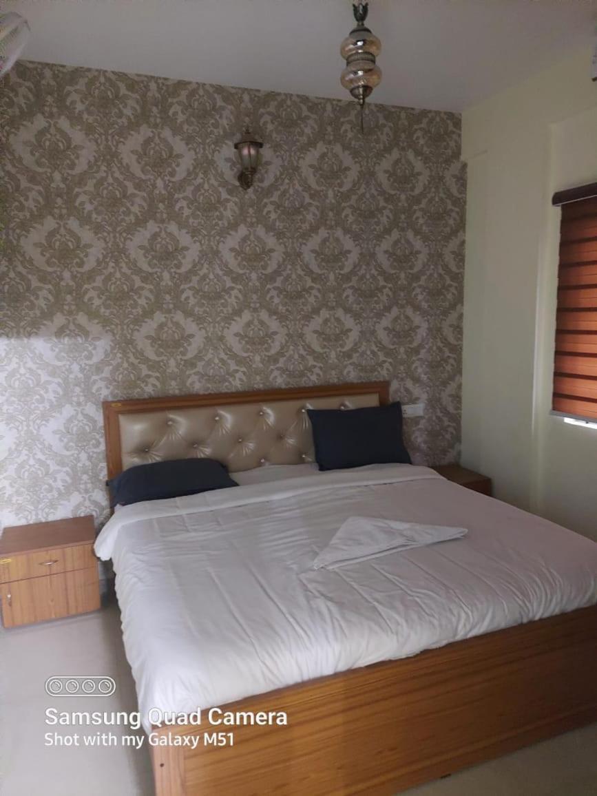 2Bhk Apartment Presidency view 4