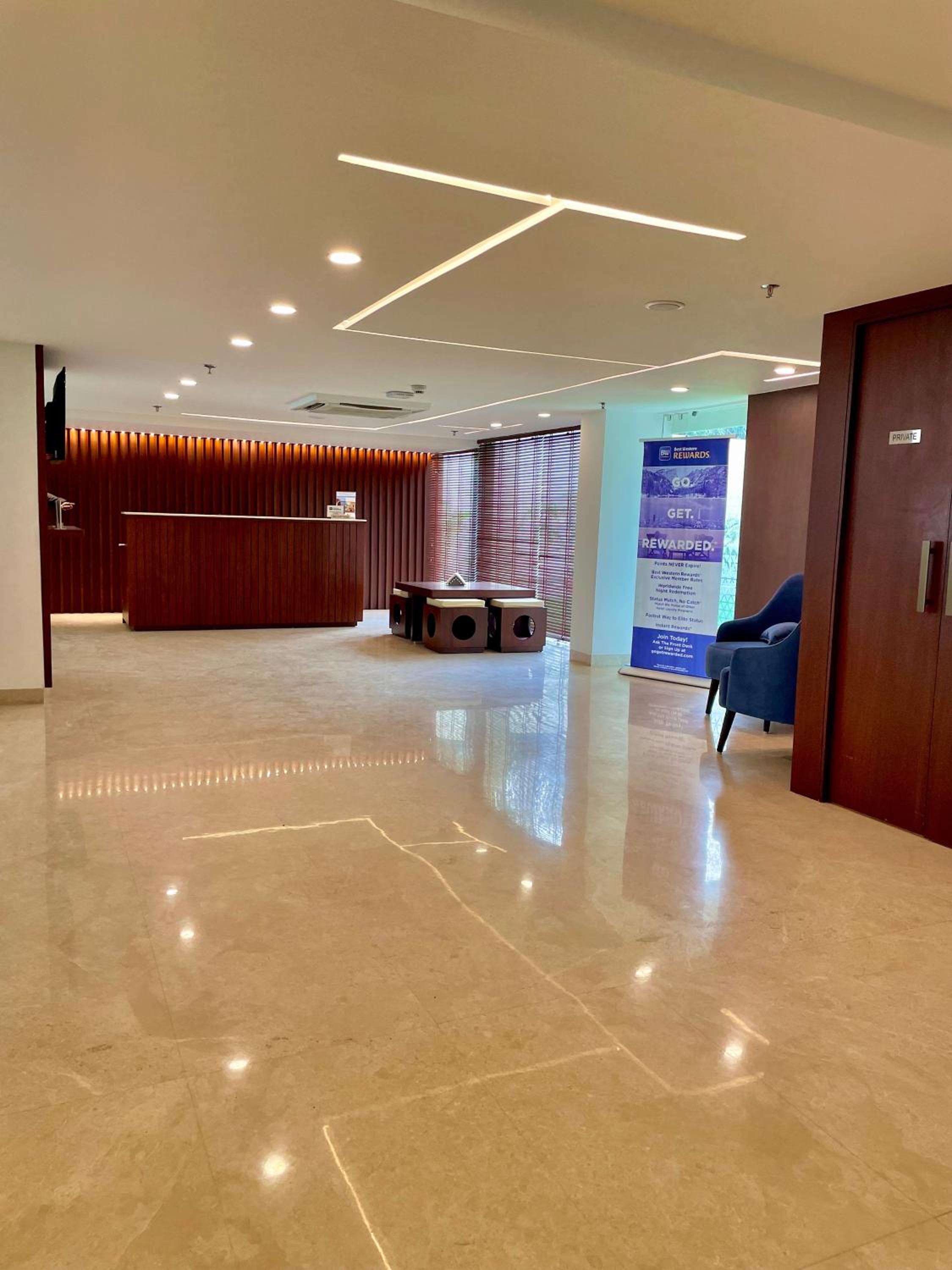 Best Western Maharani Bagh New Delhi