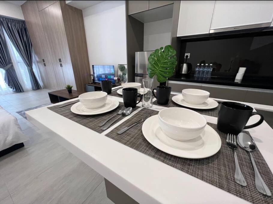 2Bed For 4 // KLIA Sepang Xiamen University photo 8