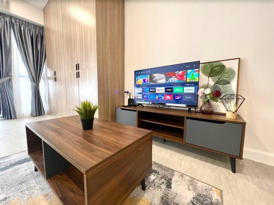2Bed For 4 // KLIA Sepang Xiamen University photo 4