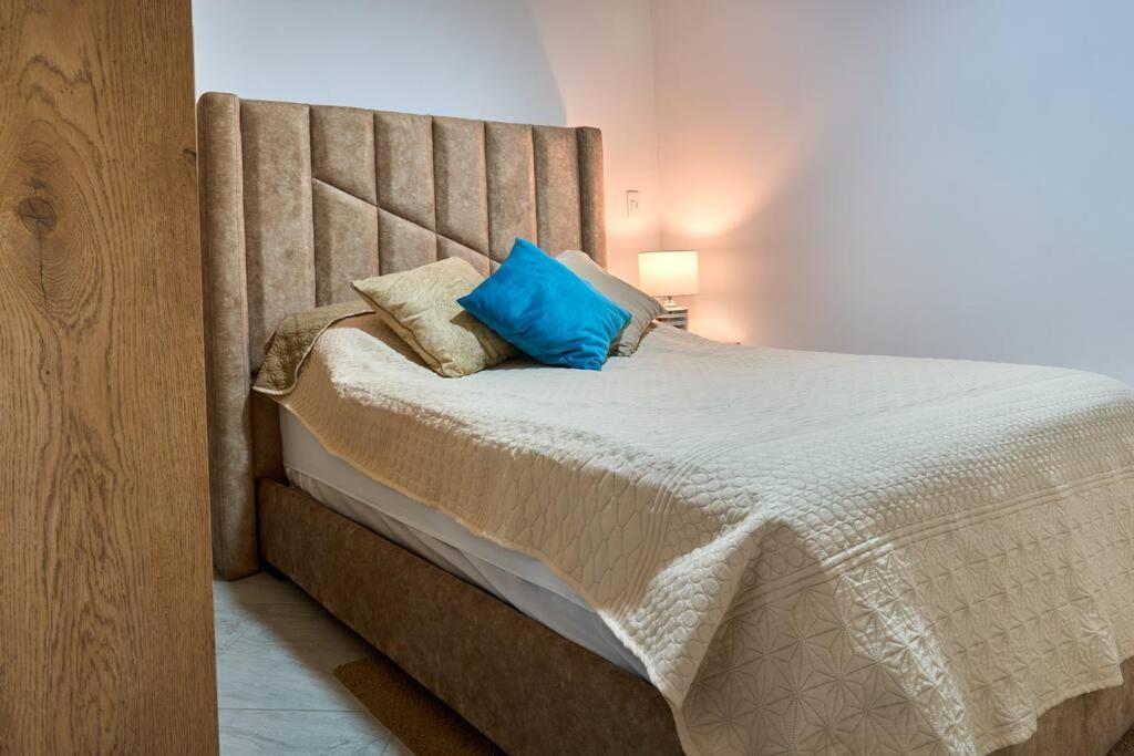 Apartamento 404 - Terraza con Jacuzzi - 3 Habitaciones - Rentas Cortas Gerencial