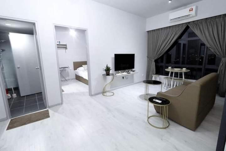 Simply / Cozy residence photo 2