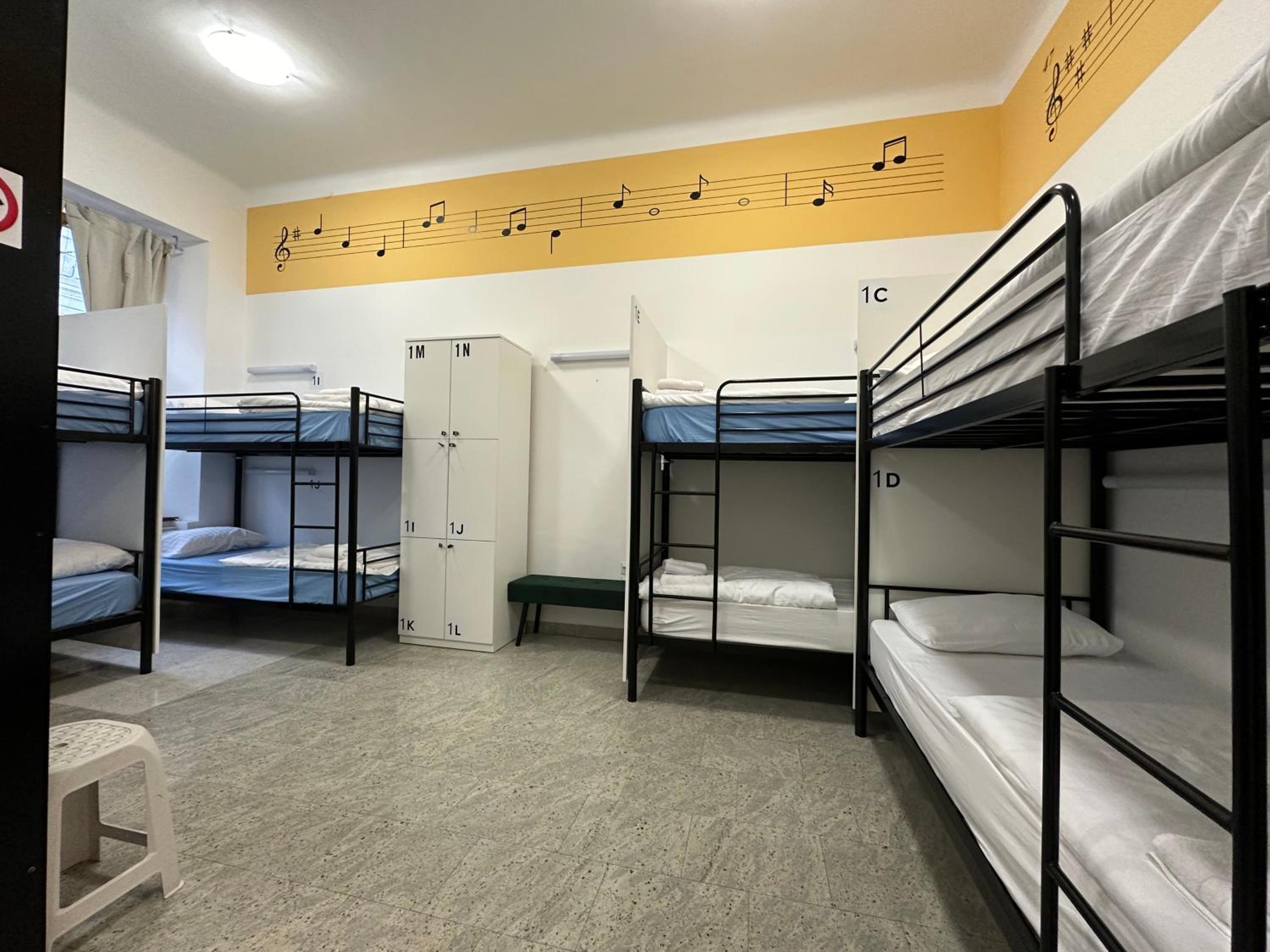 Hostel Opera view 5