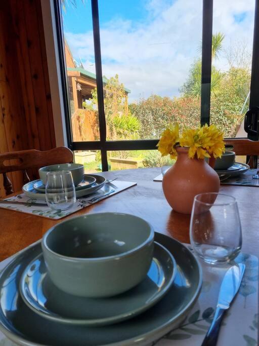 Kereru Cottage , rural B&B, Tauranga