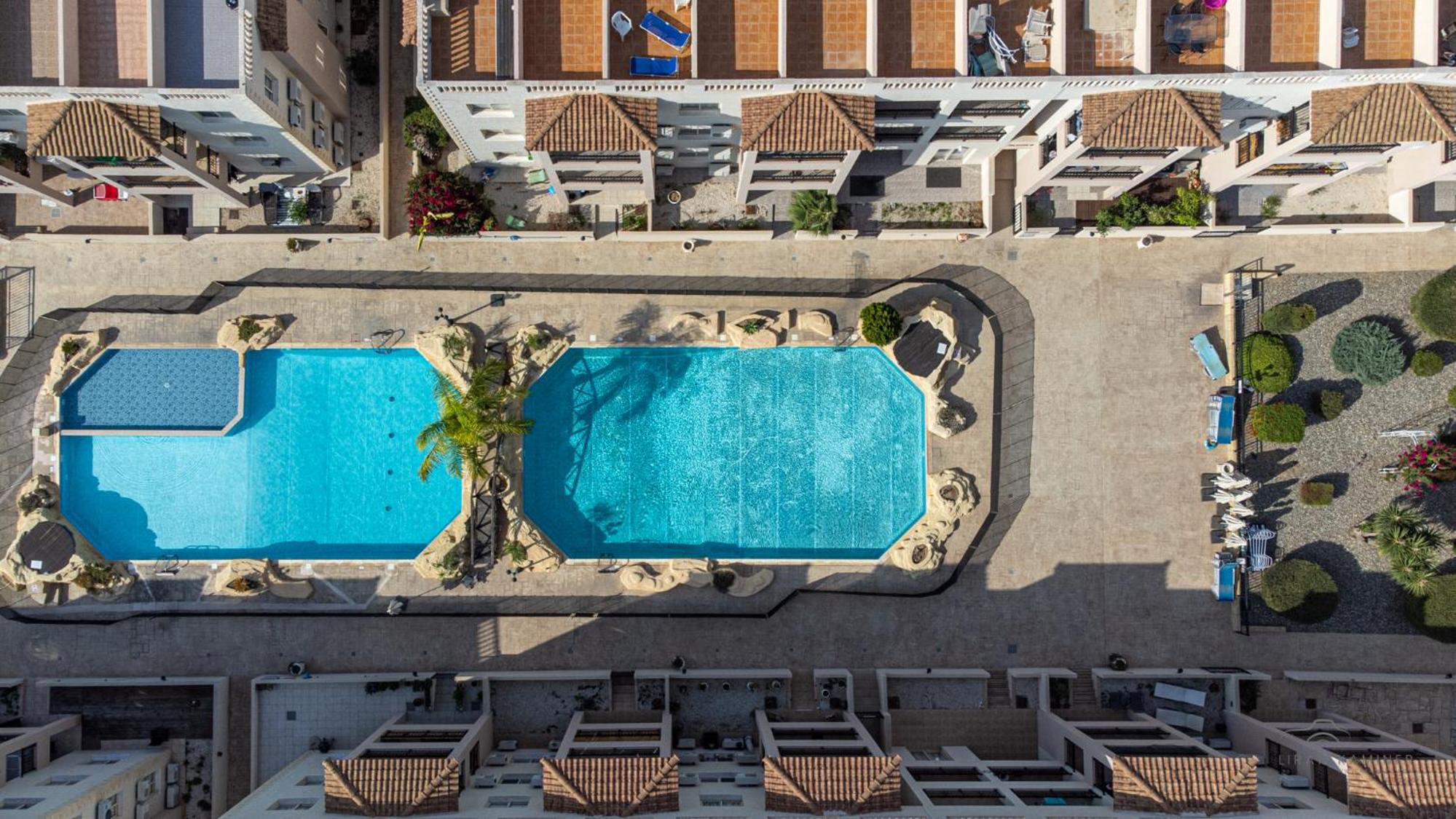Royal Seacrest Crown-Jewel, 2B, Pools, Sea, Center