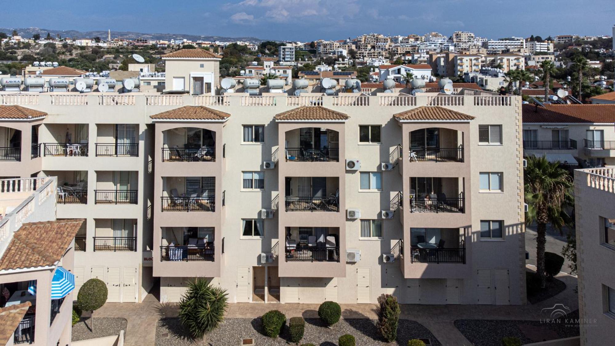 Royal Seacrest Crown-Jewel, 2B, Pools, Sea, Center