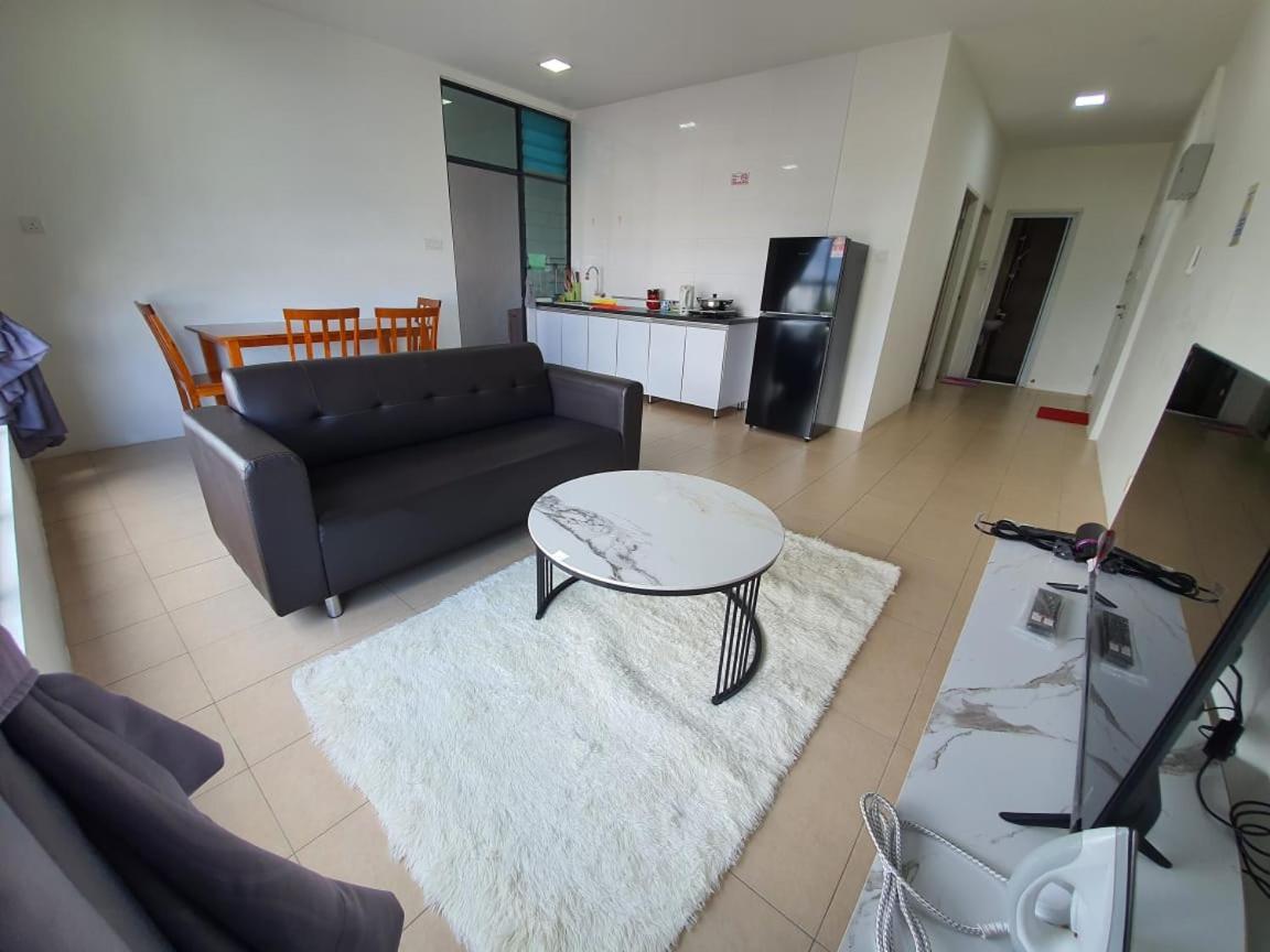Bunny Homestay 408 @ Roxy Apartment Kuching photo 6