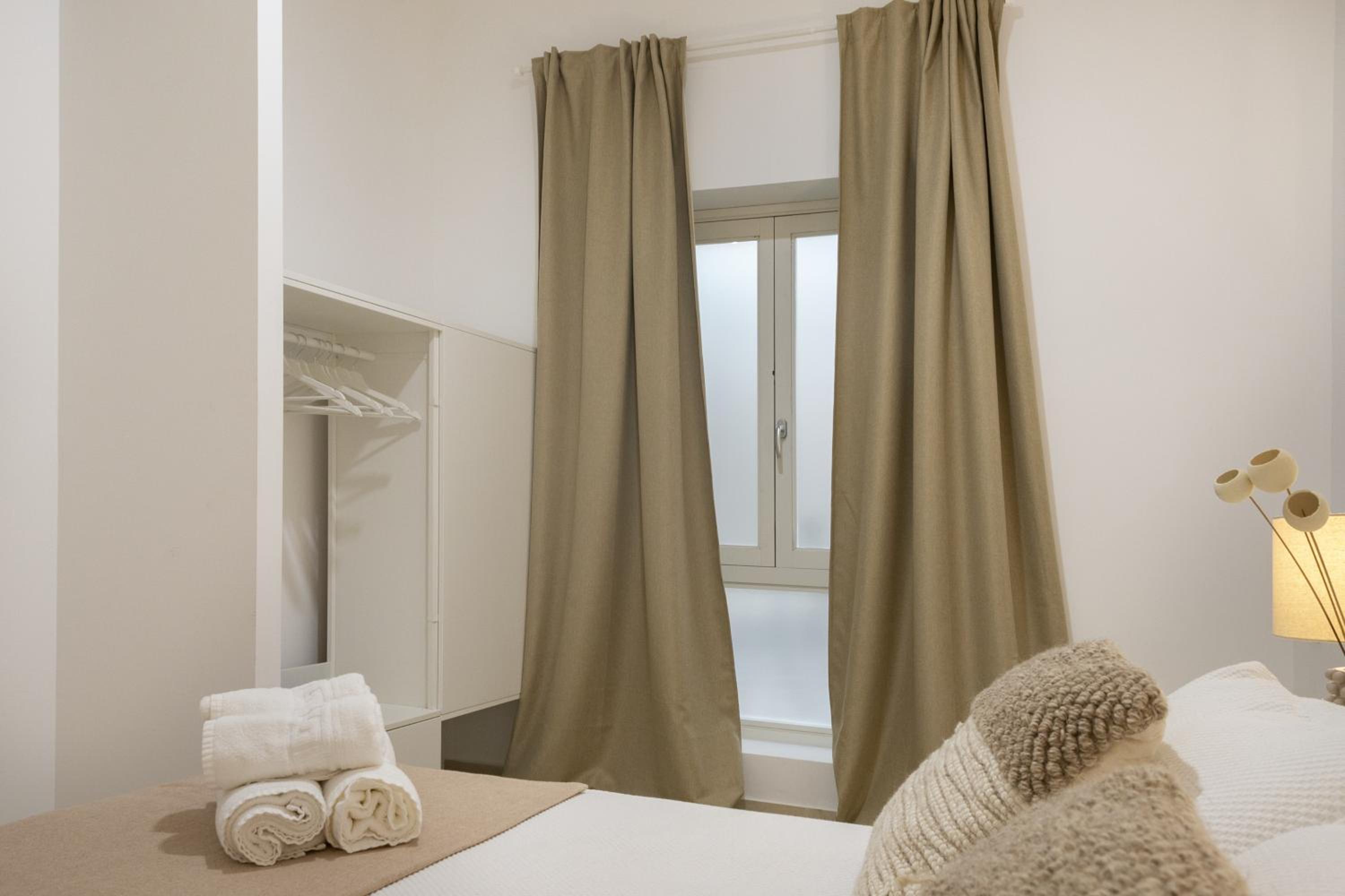 Apartamentos La Tahona Cádiz Centro
