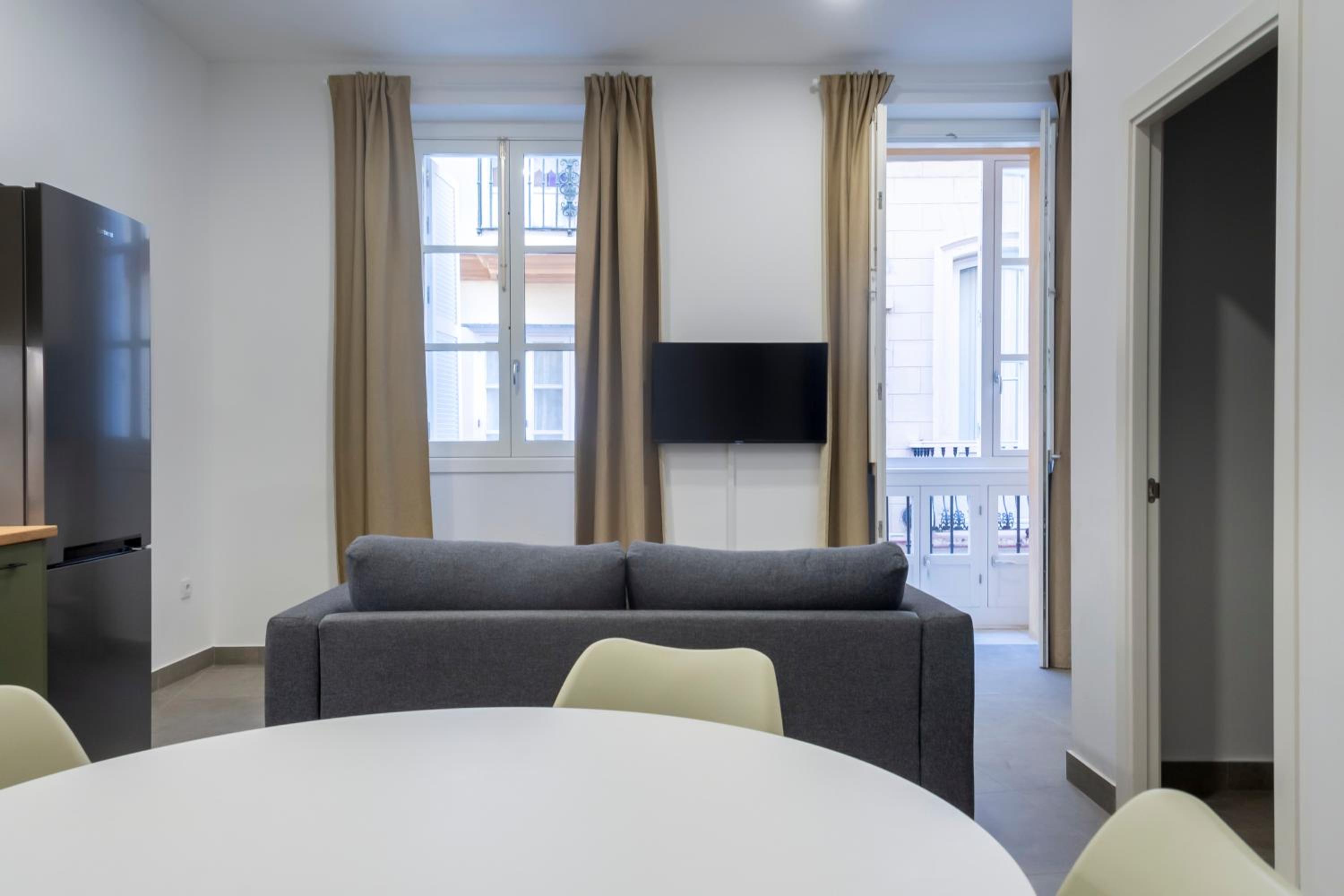 Apartamentos La Tahona Cádiz Centro
