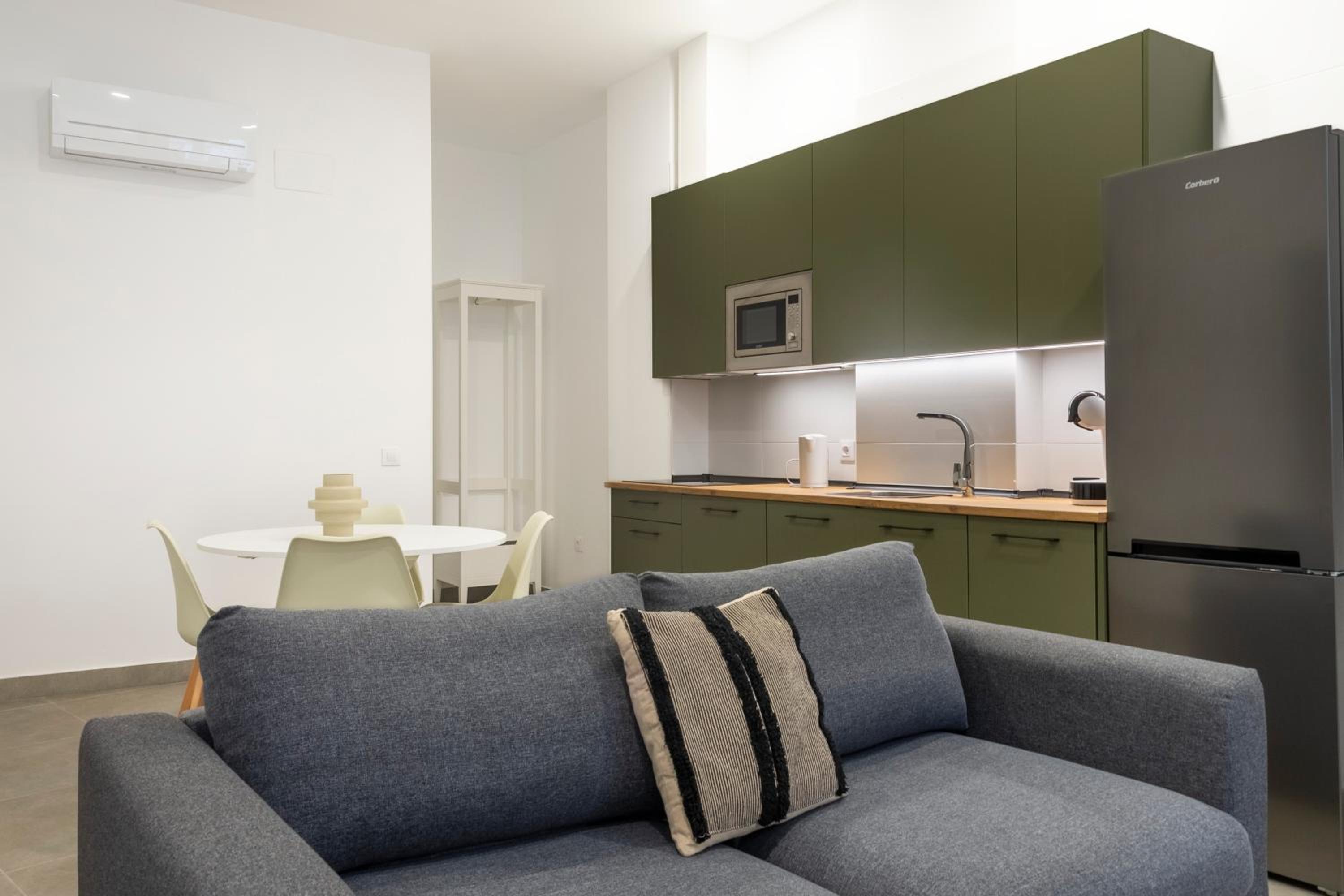 Apartamentos La Tahona Cádiz Centro