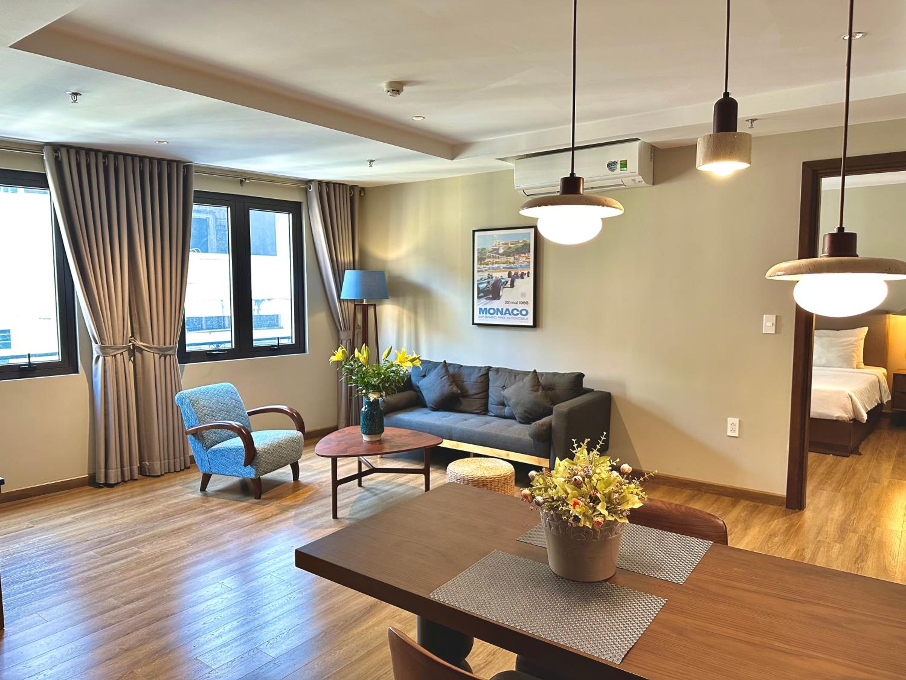 LAGOM Serviced Apartment