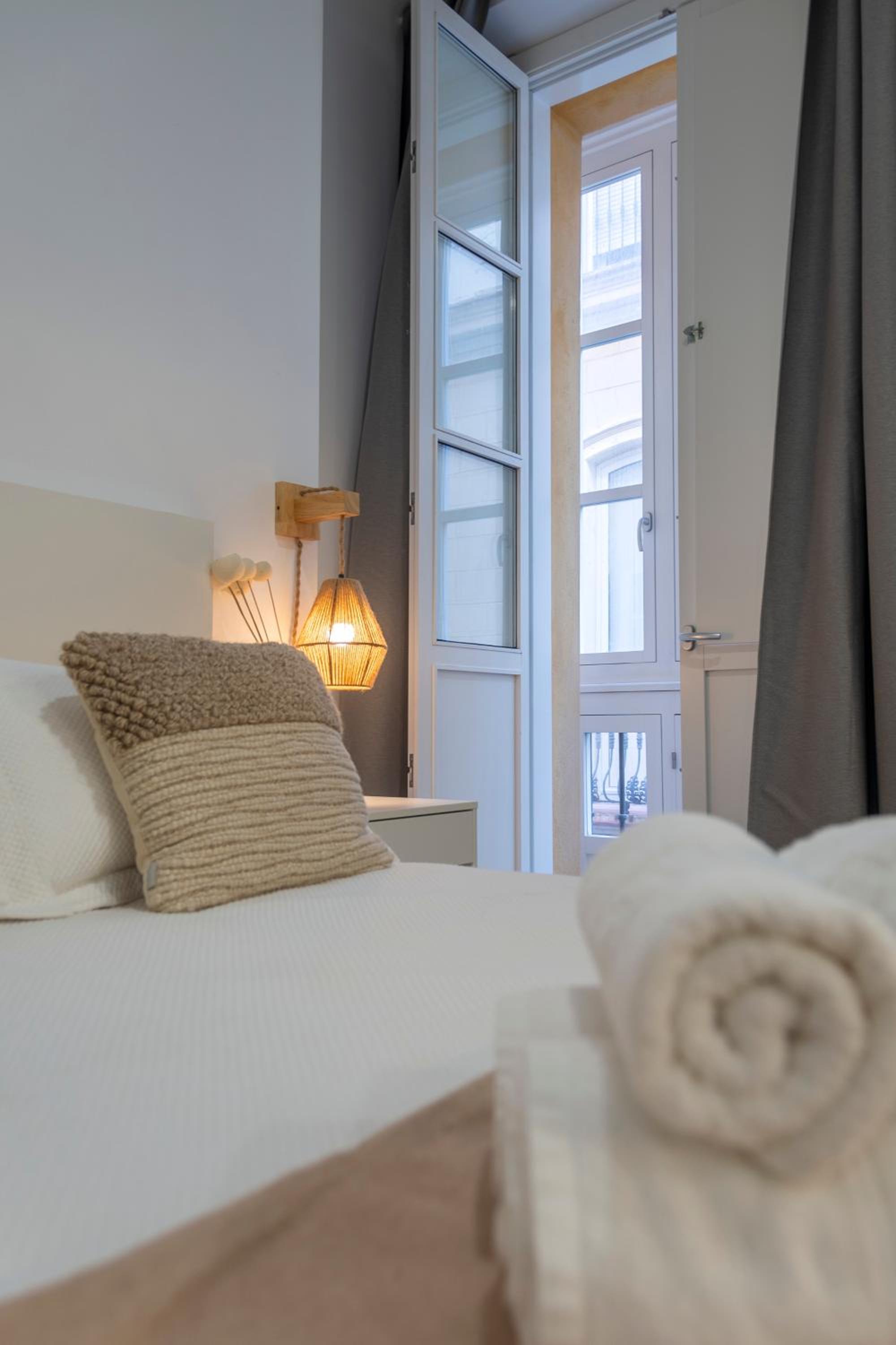 Apartamentos La Tahona Cádiz Centro