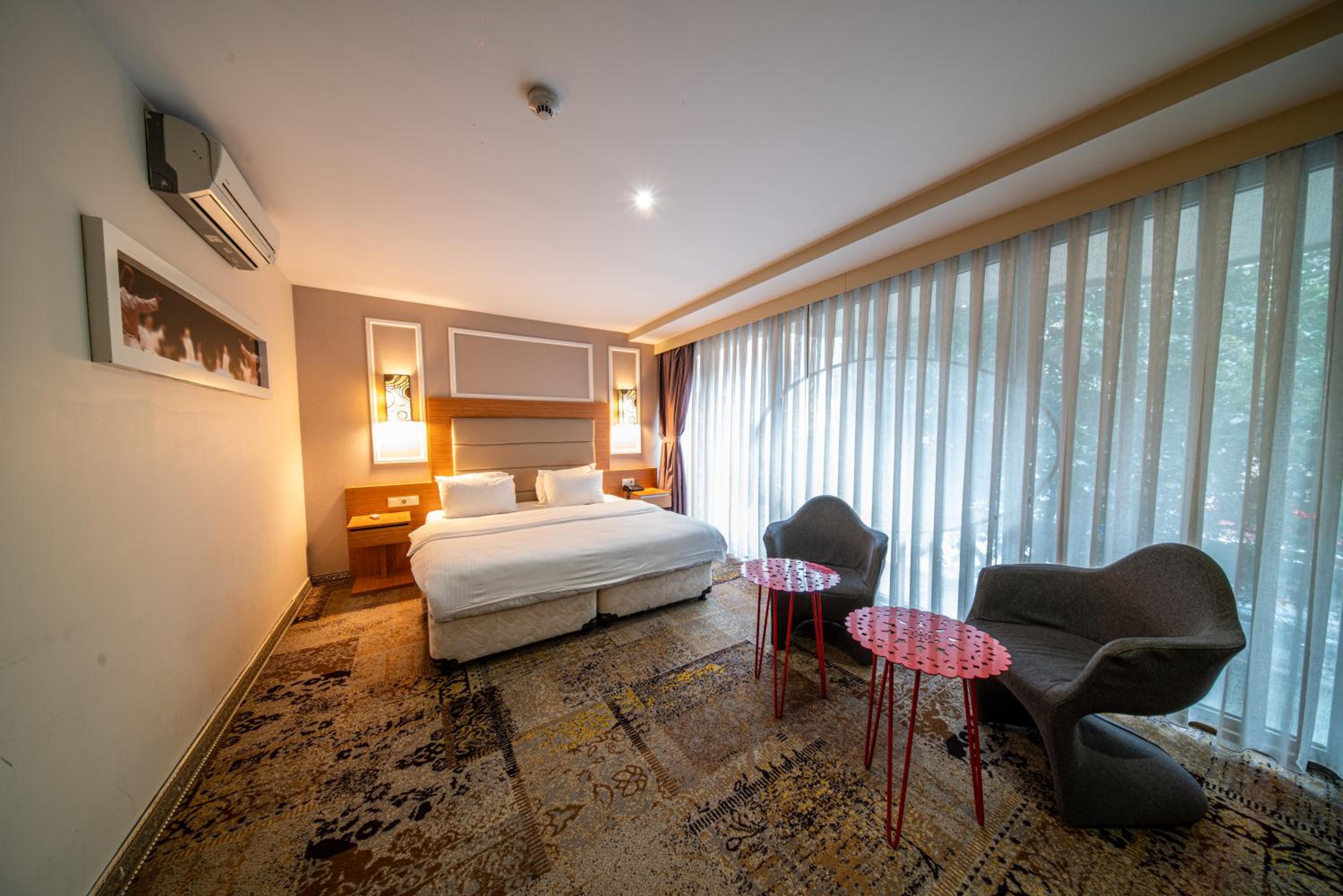 All Seasons Hotel - Image 67