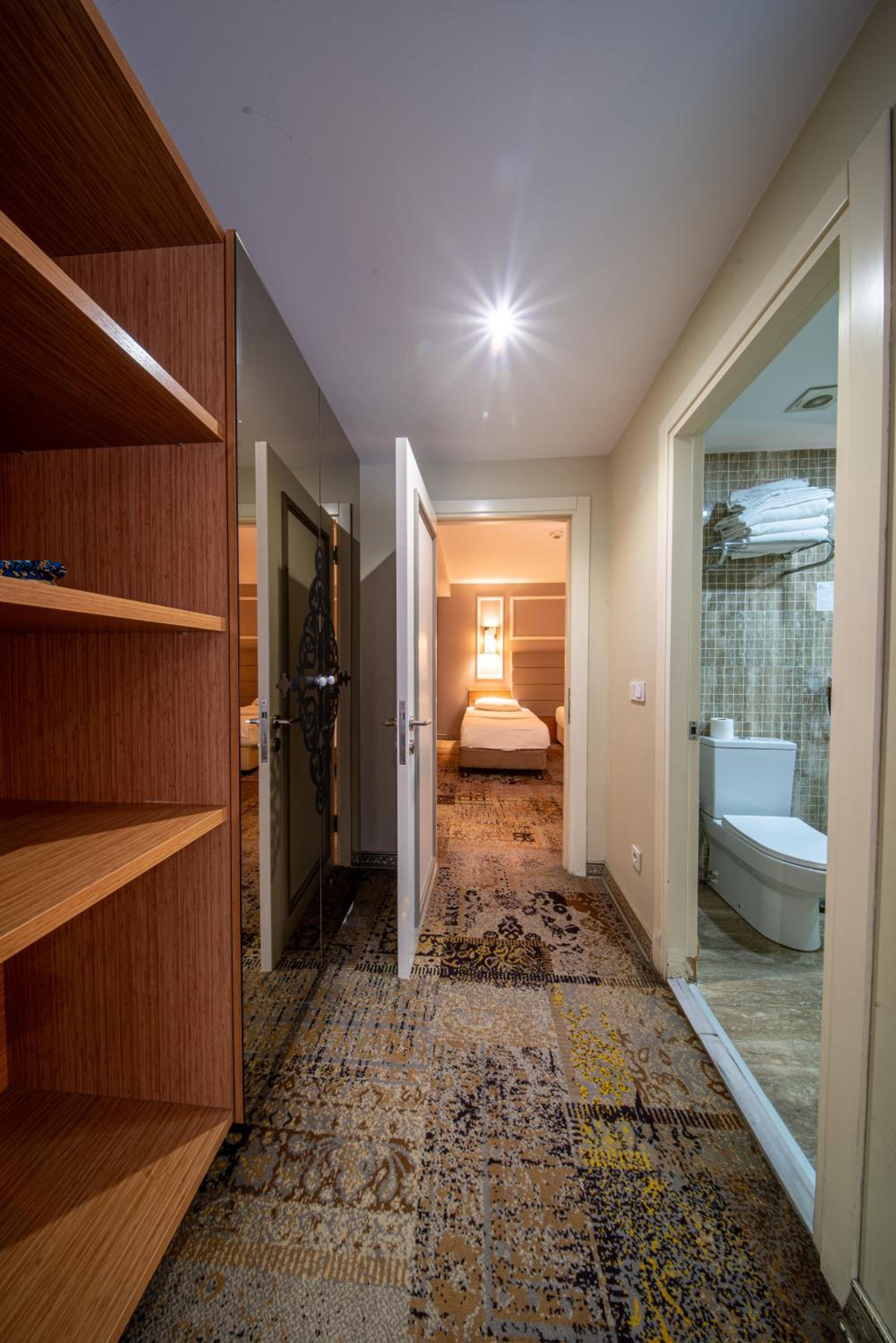 All Seasons Hotel - Image 55