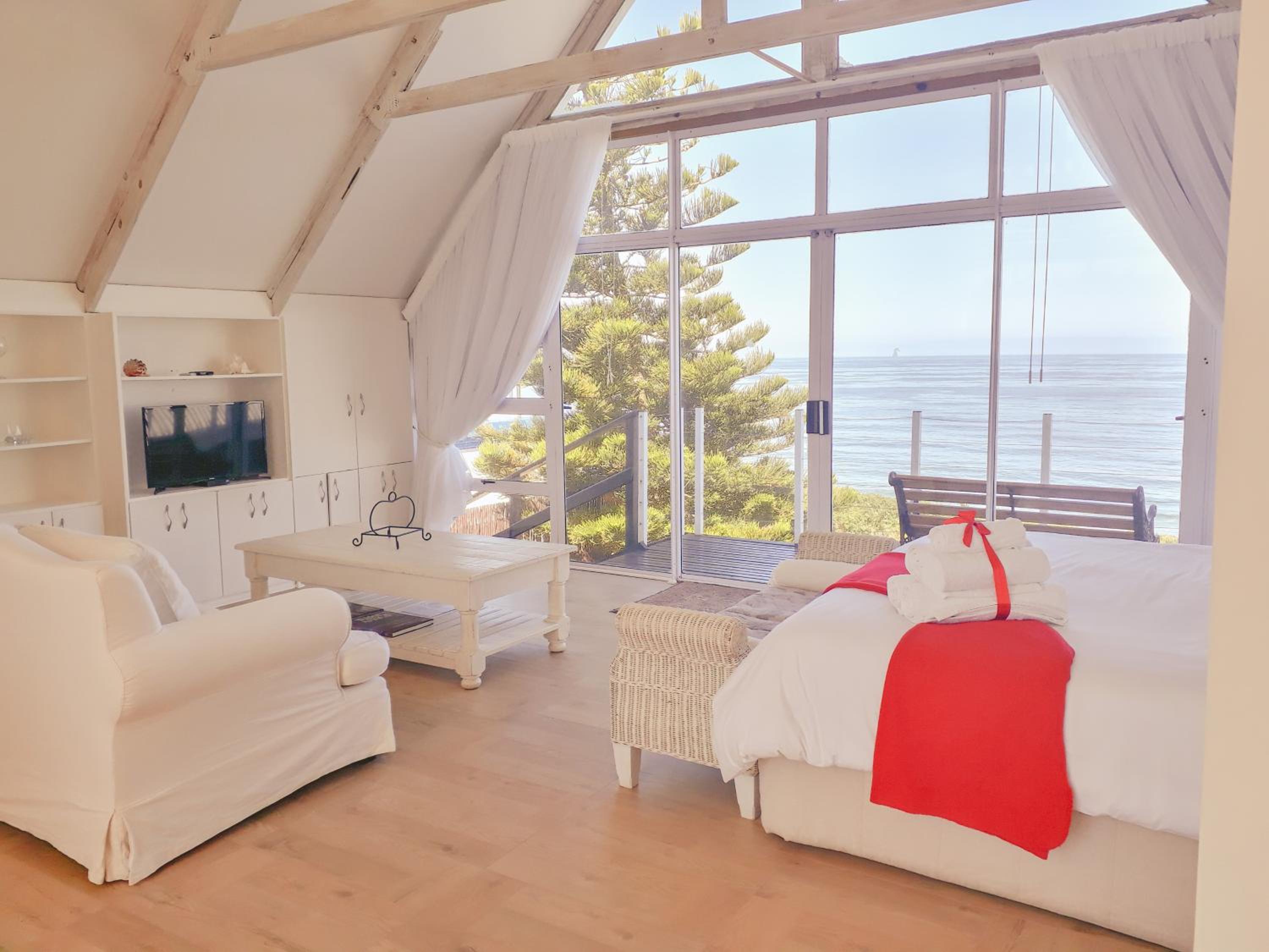 Whales Way Ocean Retreat