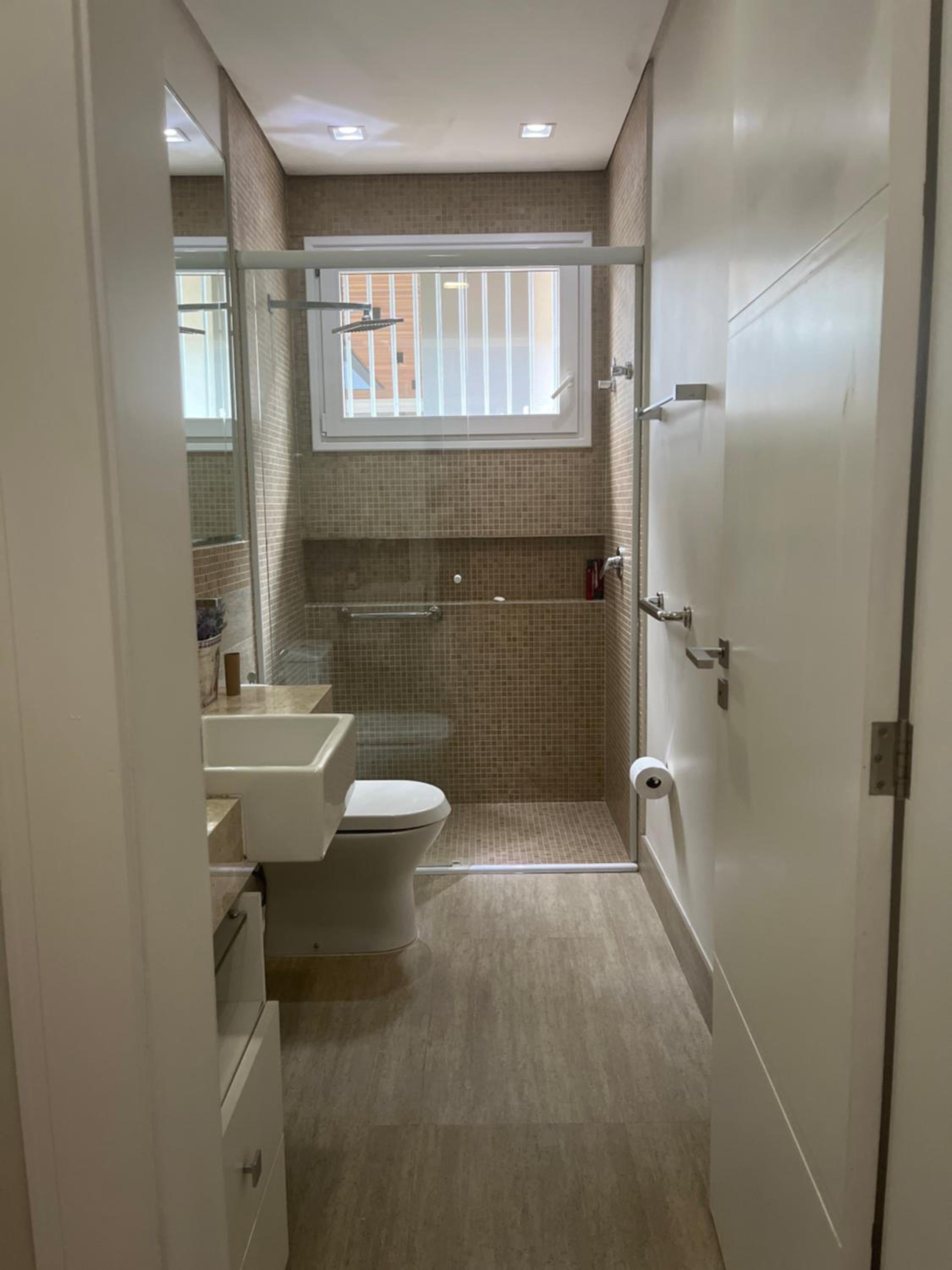 Suite em linda casa em Jurerê internacional