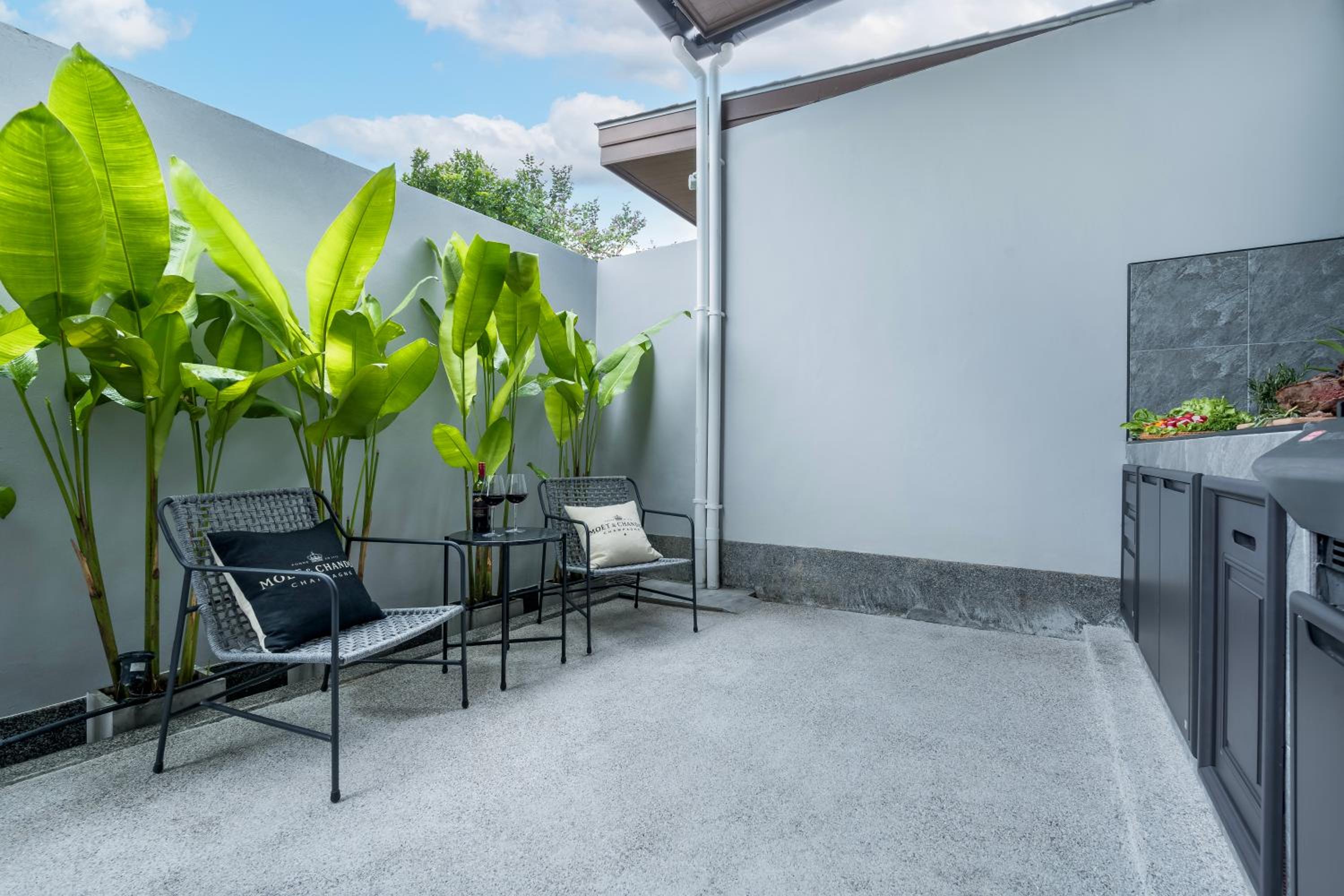 Two Flamingo Villa 1