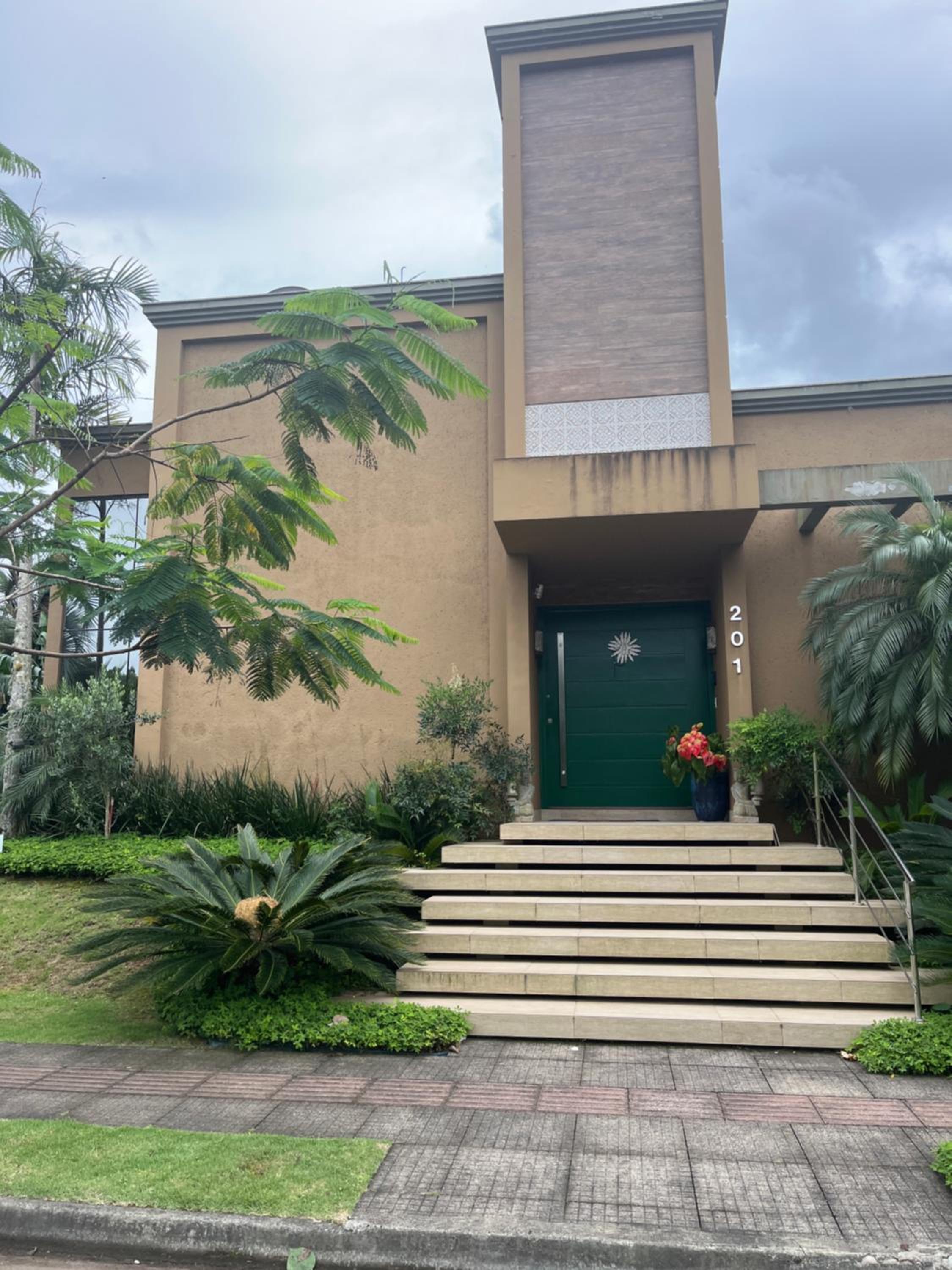 Suite em linda casa em Jurerê internacional
