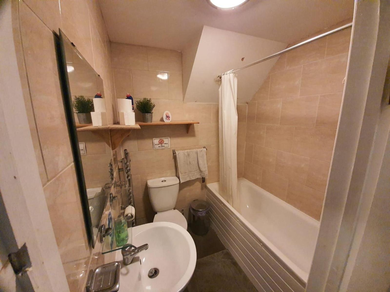Eastwood Rooms