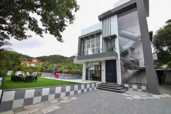 5BHK Cozy Villa view 5