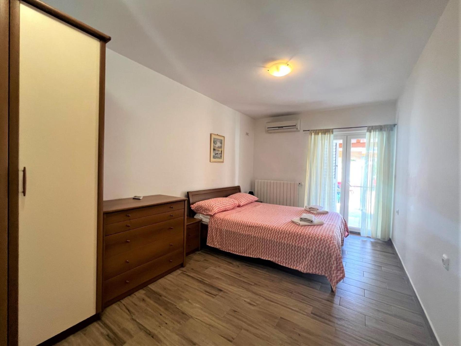 Apartments Radošević