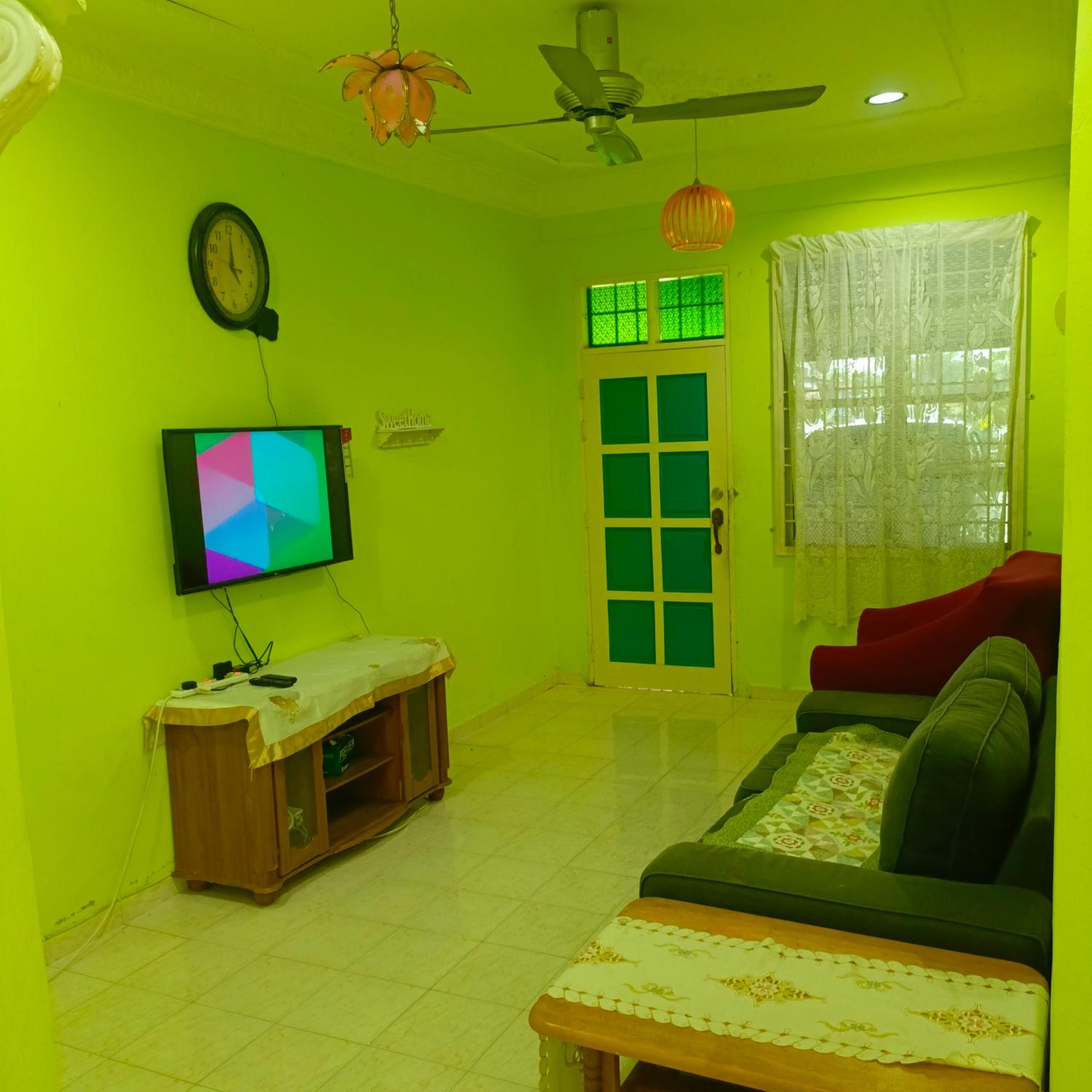 MieHomestay Bukit payong photo 6