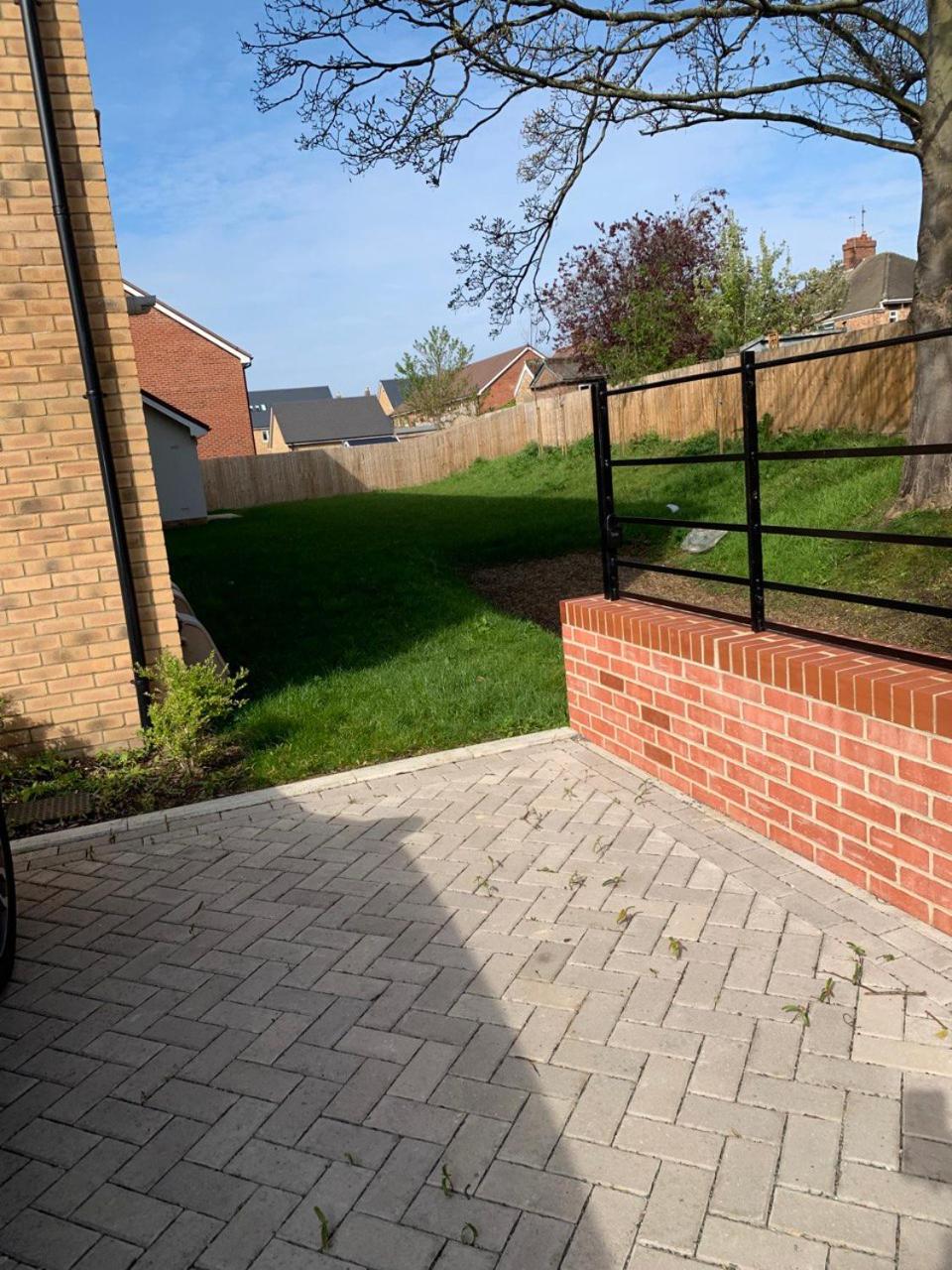 Peterborough Brand New City Center Apartment 2 Bedroom 2 bath apartment free parking contractors welcome