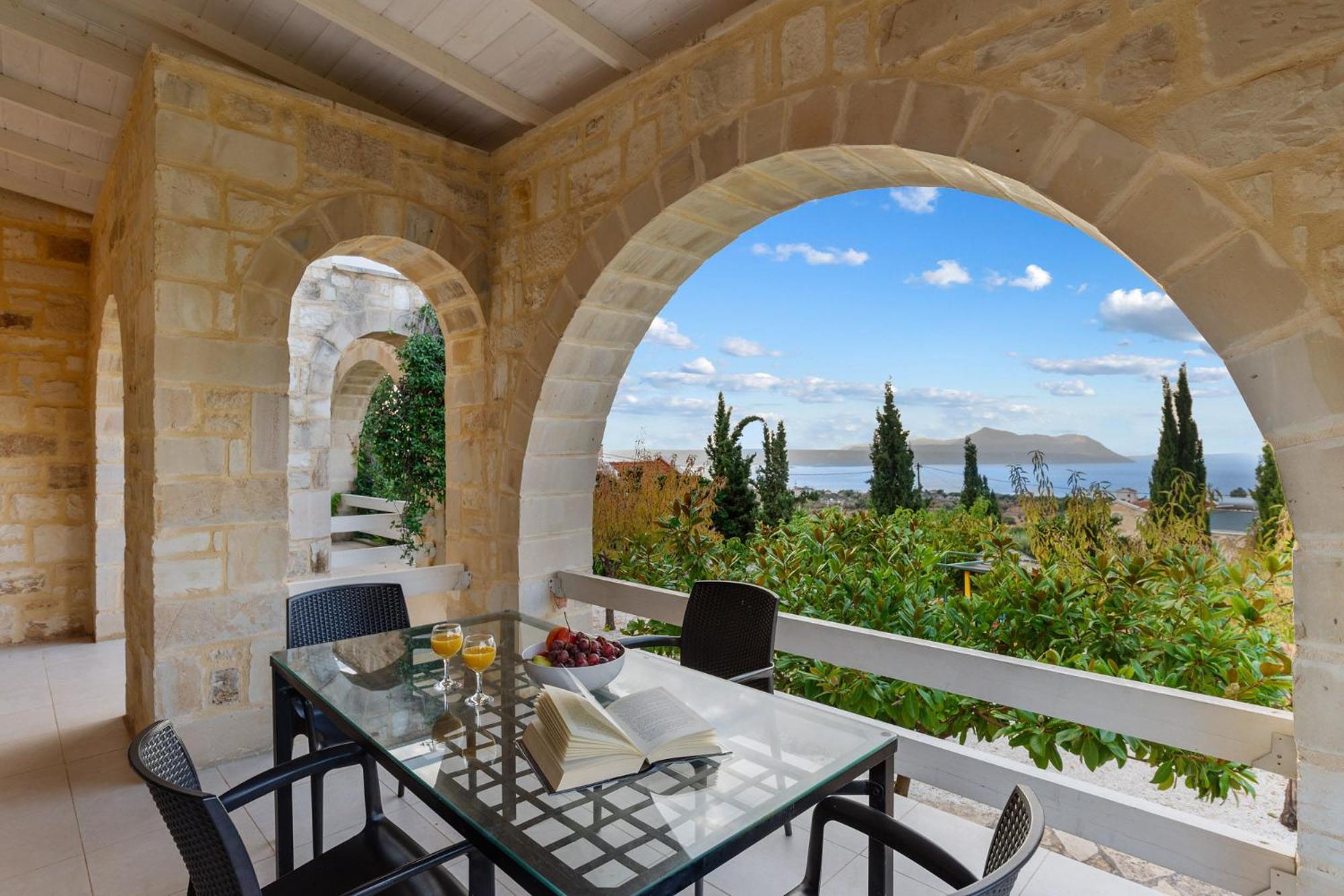 Hotel Villa Polihymnia St George Retreat BY APOKORONAS-VILLAS - Image 1